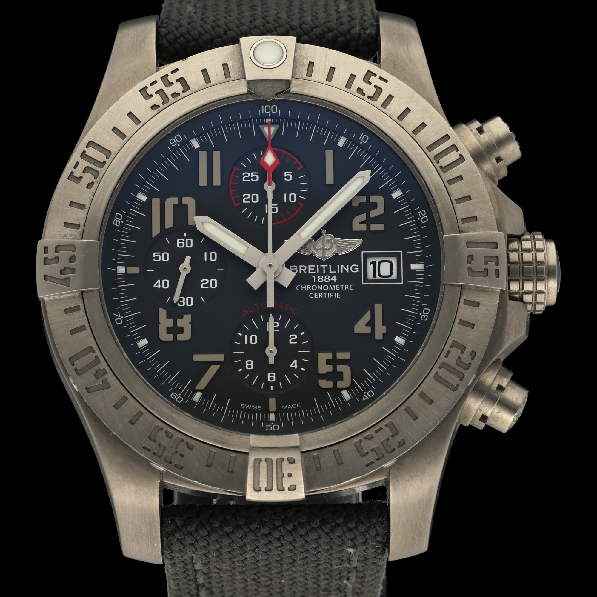 Breitling Avenger Bandit E13383 - 2018 - Breitling horloge - Breitling kopen - Breitling heren horloge - Trophies Watches