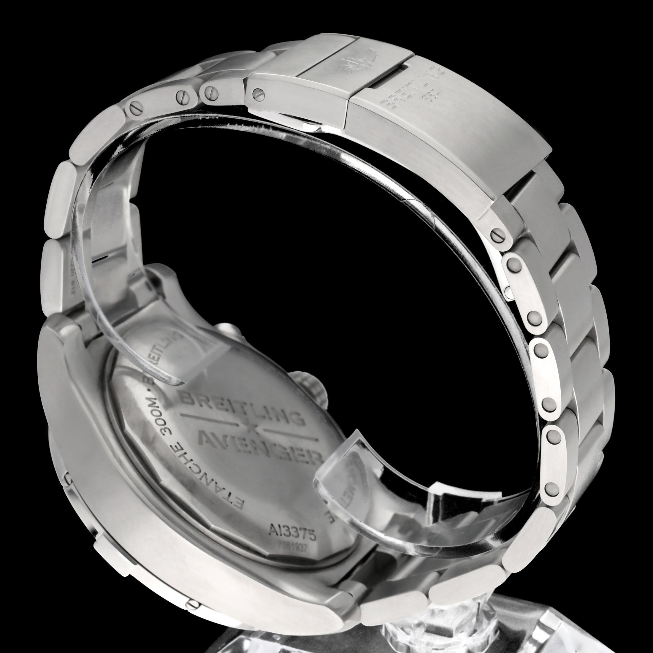 Breitling Super Avenger II A13375 - 2022 - Breitling horloge - Breitling kopen - Breitling heren horloge - Trophies Watches