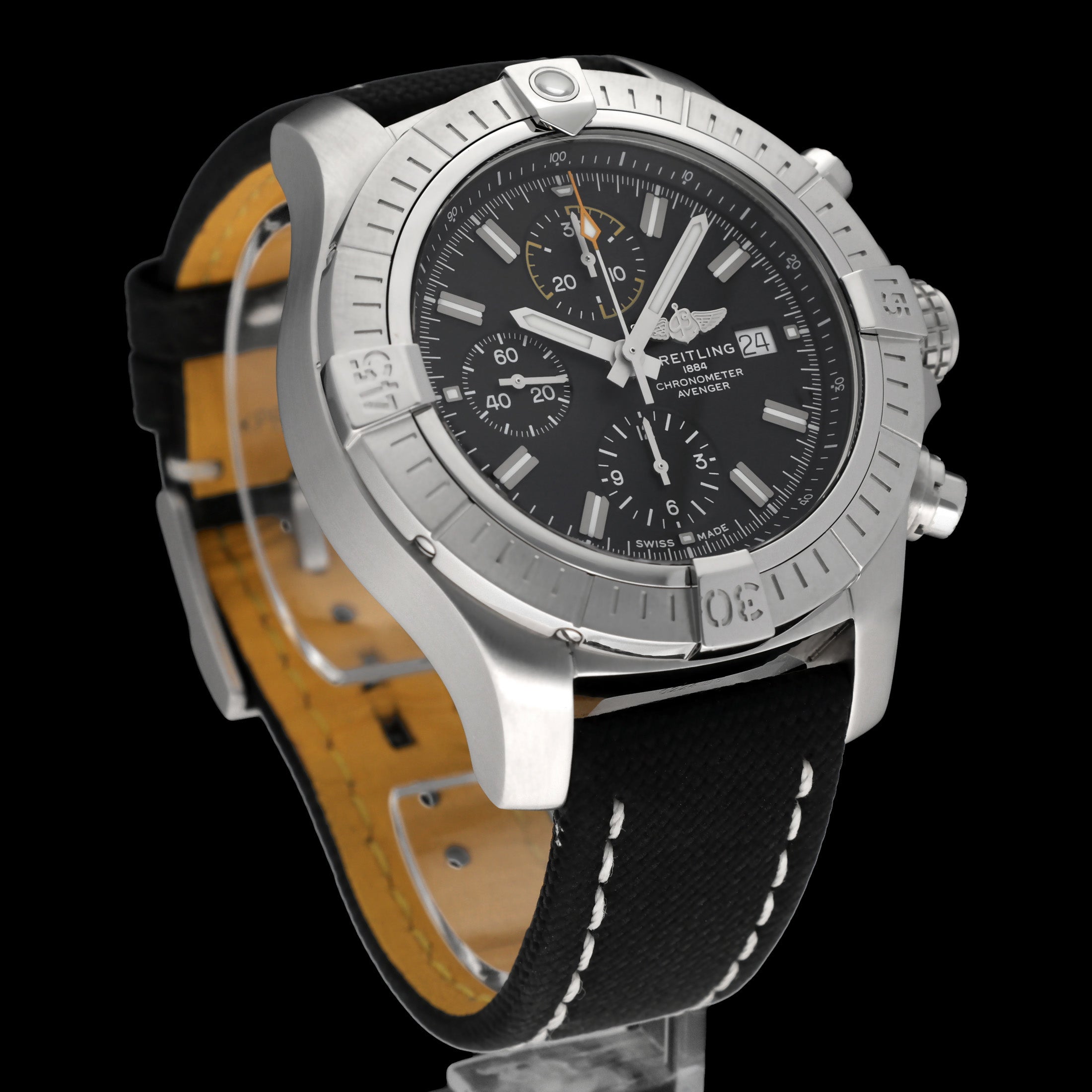 Breitling Avenger A13317 - 2026 - Breitling horloge - Breitling kopen - Breitling heren horloge - Trophies Watches