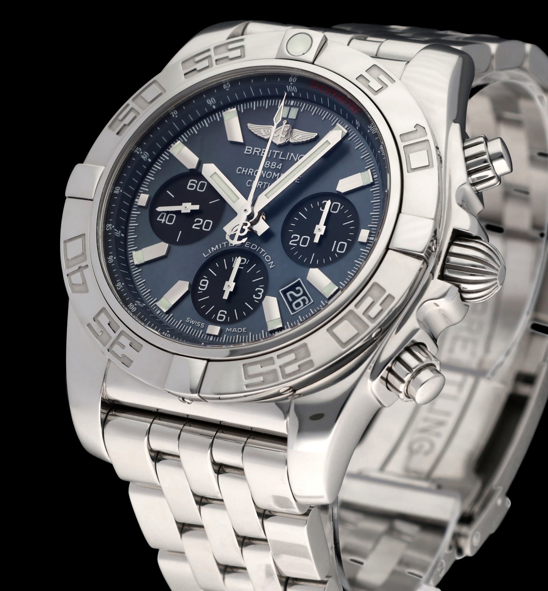 Breitling Chronomat AB0111 - Breitling horloge - Breitling kopen - Breitling heren horloge - Trophies Watches