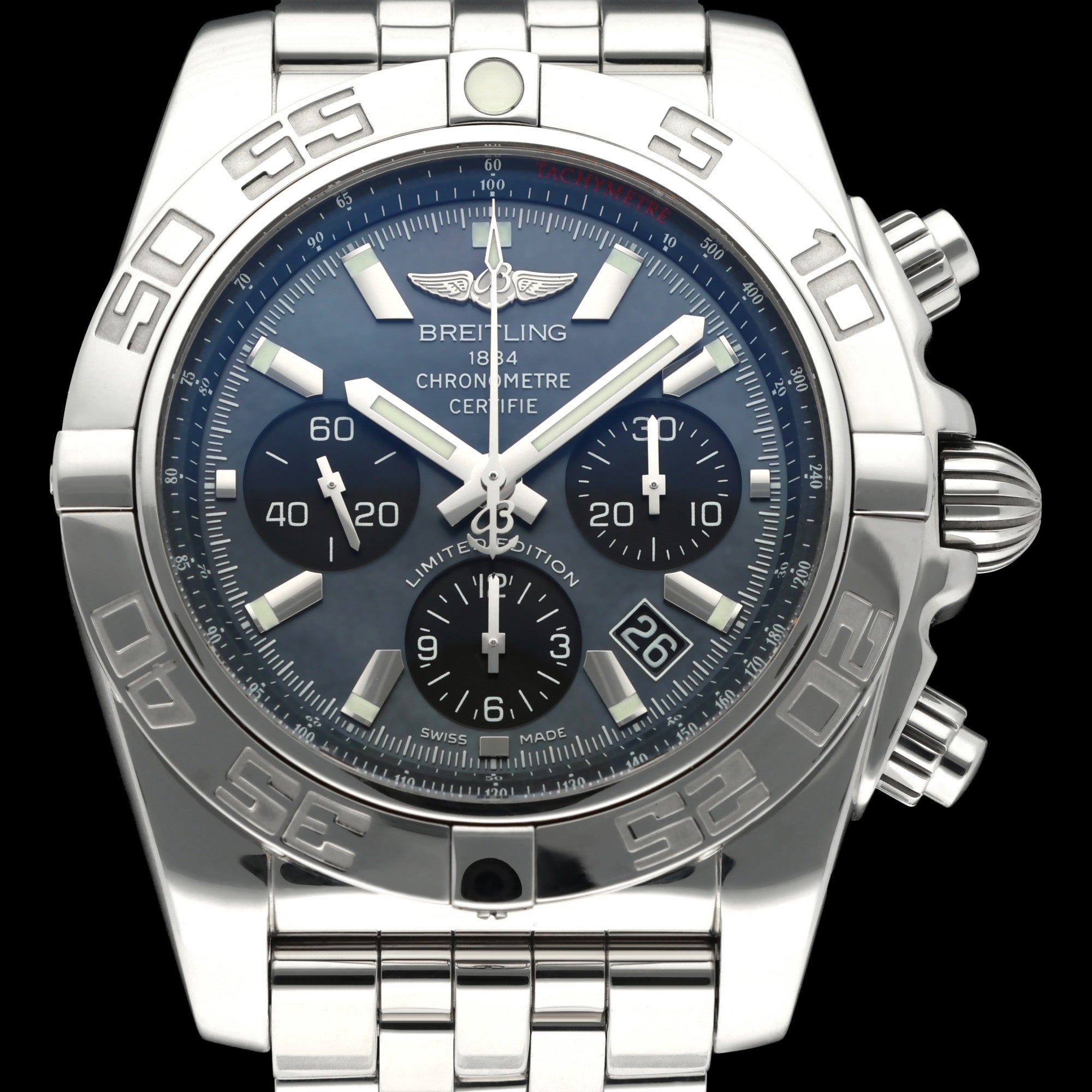 Breitling Chronomat AB0111 - Breitling horloge - Breitling kopen - Breitling heren horloge - Trophies Watches
