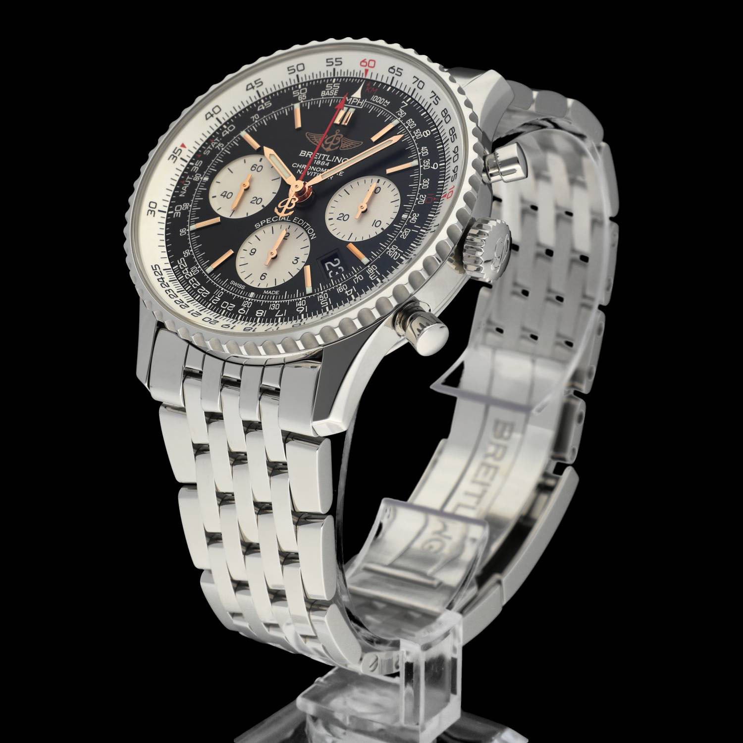Breitling Navitimer 01 AB0121 - 2021 - Breitling horloge - Breitling kopen - Breitling heren horloge - Trophies Watches