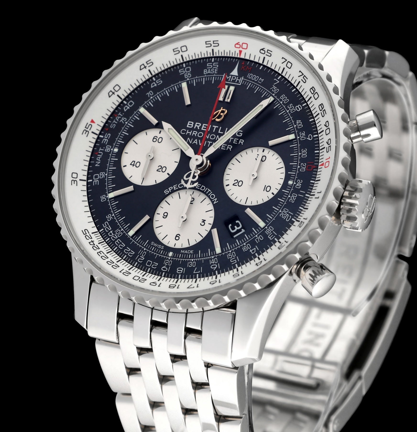 Breitling Navitimer 01 AB0121 - 2022 - Breitling horloge - Breitling kopen - Breitling heren horloge - Trophies Watches