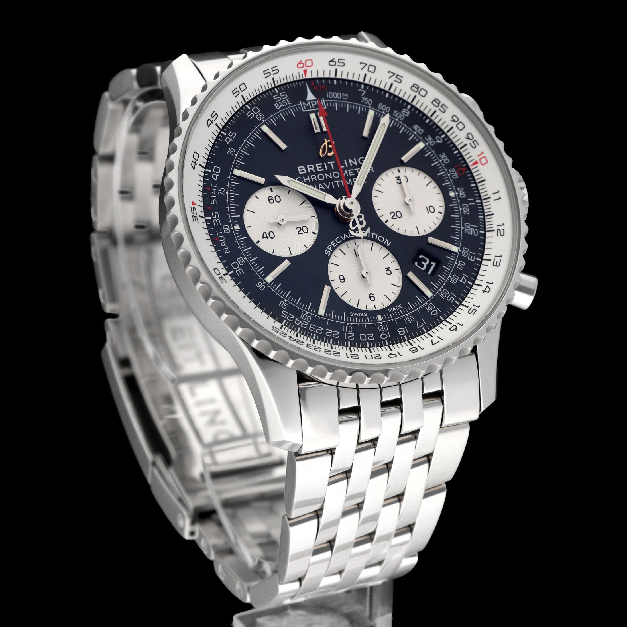 Breitling Navitimer 01 AB0121 - 2022 - Breitling horloge - Breitling kopen - Breitling heren horloge - Trophies Watches