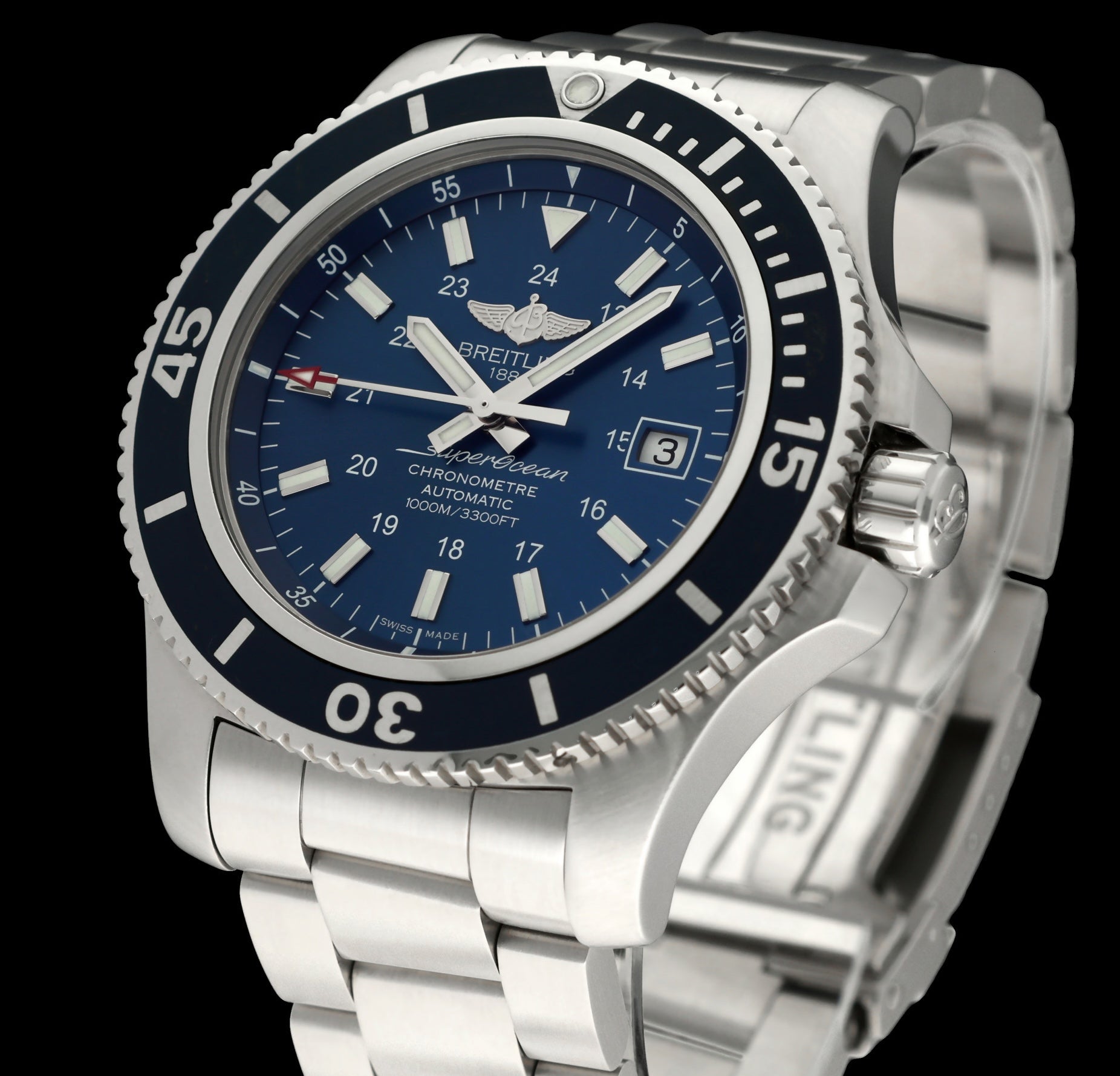 Breitling Superocean II 44 A17392 - 2018 - Breitling horloge - Breitling kopen - Breitling heren horloge - Trophies Watches