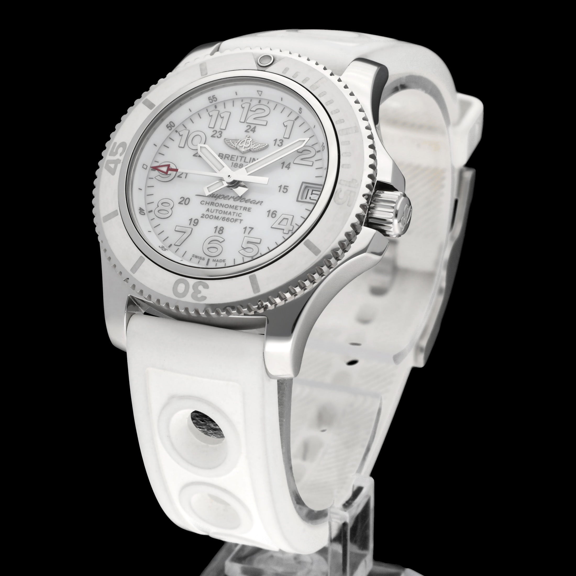 Breitling Superocean II 36 A17312 - 2018 - Breitling horloge - Breitling kopen - Breitling dames horloge - Trophies Watches