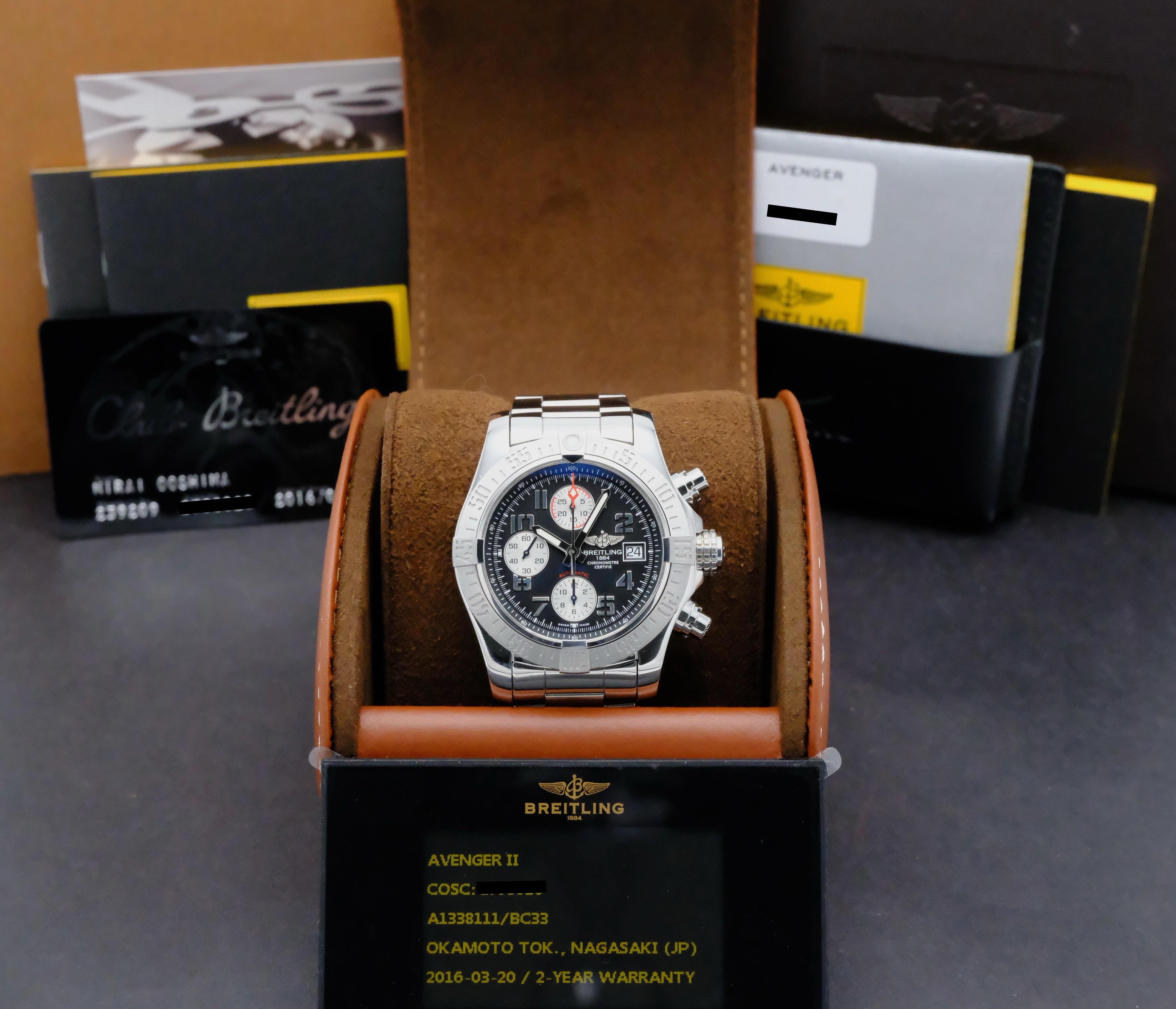 Breitling Avenger II A13381 - 2016 - Breitling horloge - Breitling kopen - Breitling heren horloge - Trophies Watches