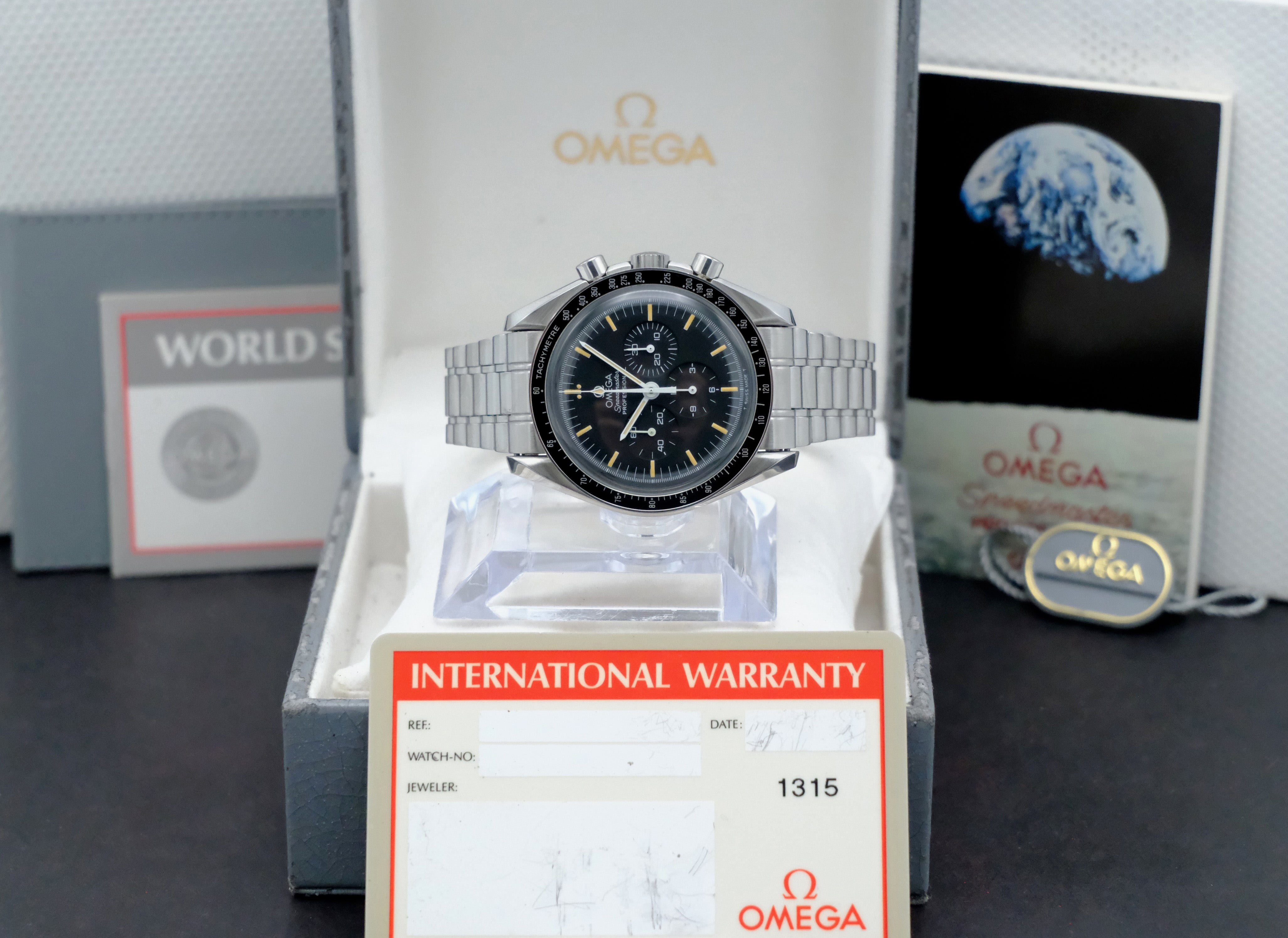 Omega Speedmaster 3590.50.00 - 1993 - Omega horloge - Omega kopen - Omega heren horloges - Trophies Watches