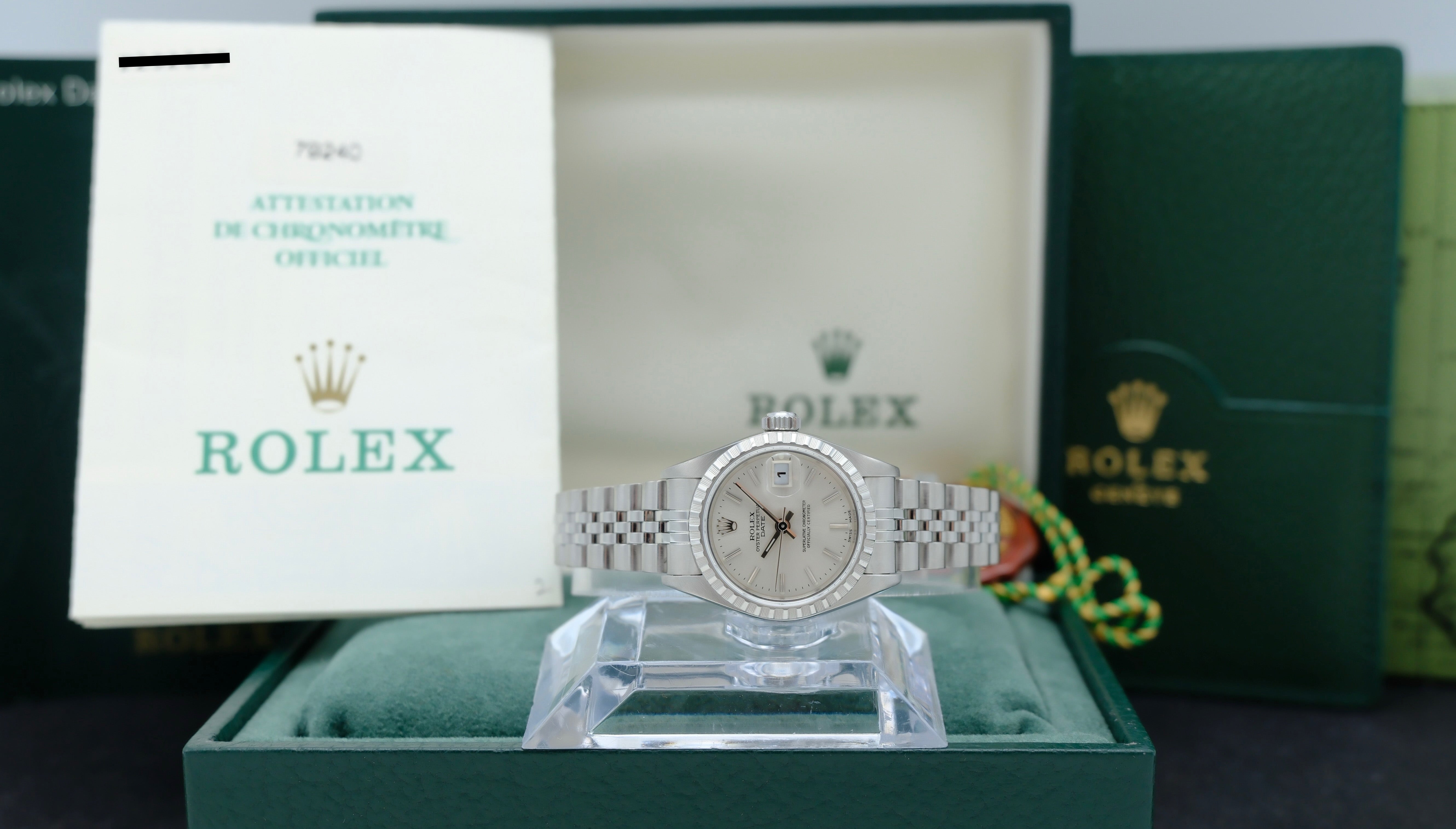 Rolex Oyster Perpetual Lady Date 79240 - 2000 - Rolex horloge - Rolex kopen - Rolex dames horloge - Trophies Watches