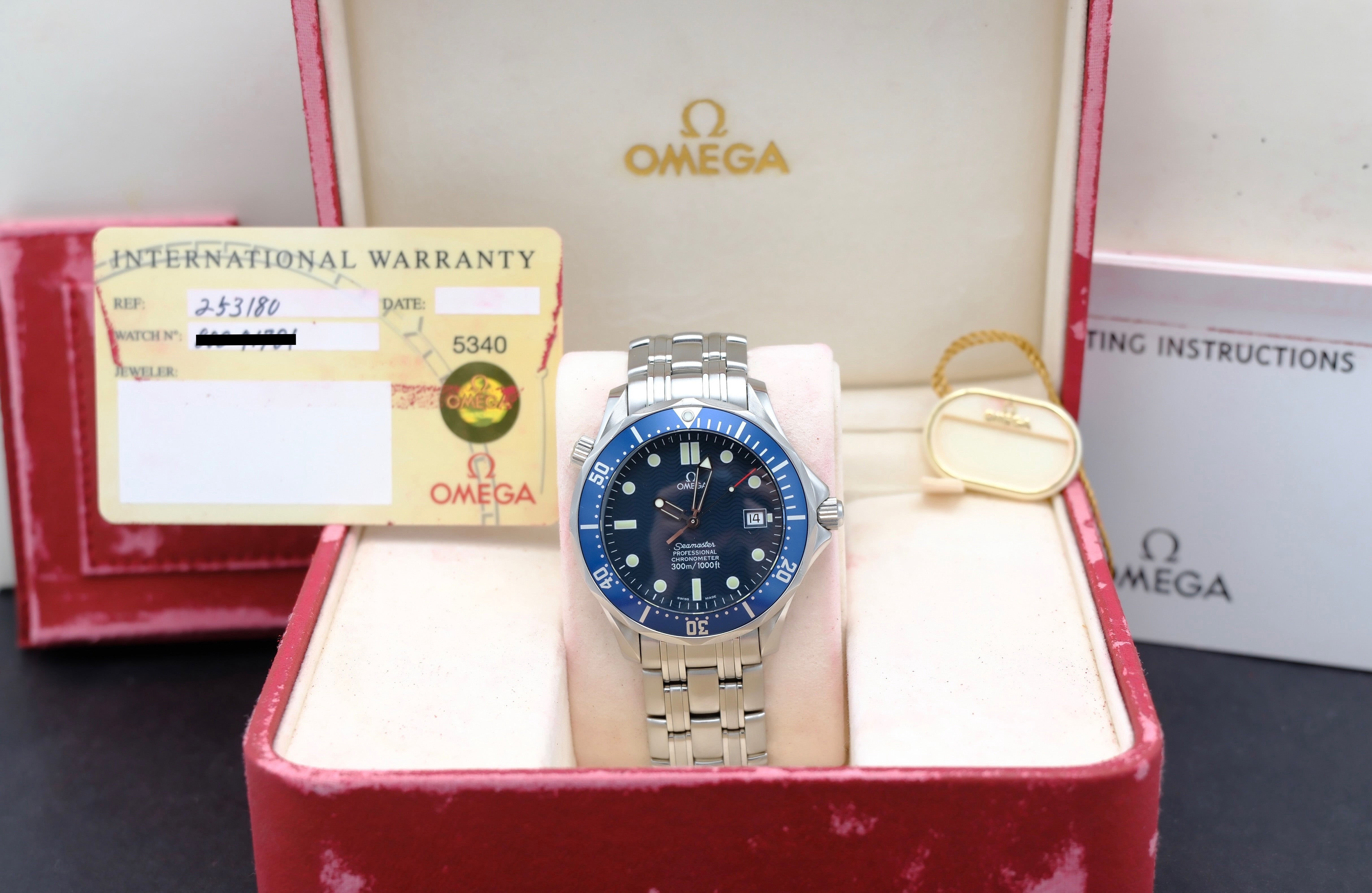 Omega Seamaster Diver 300 M 2531.80.00- 2006 - Omega horloge - Omega kopen - Omega heren horloge - Trophies Watches