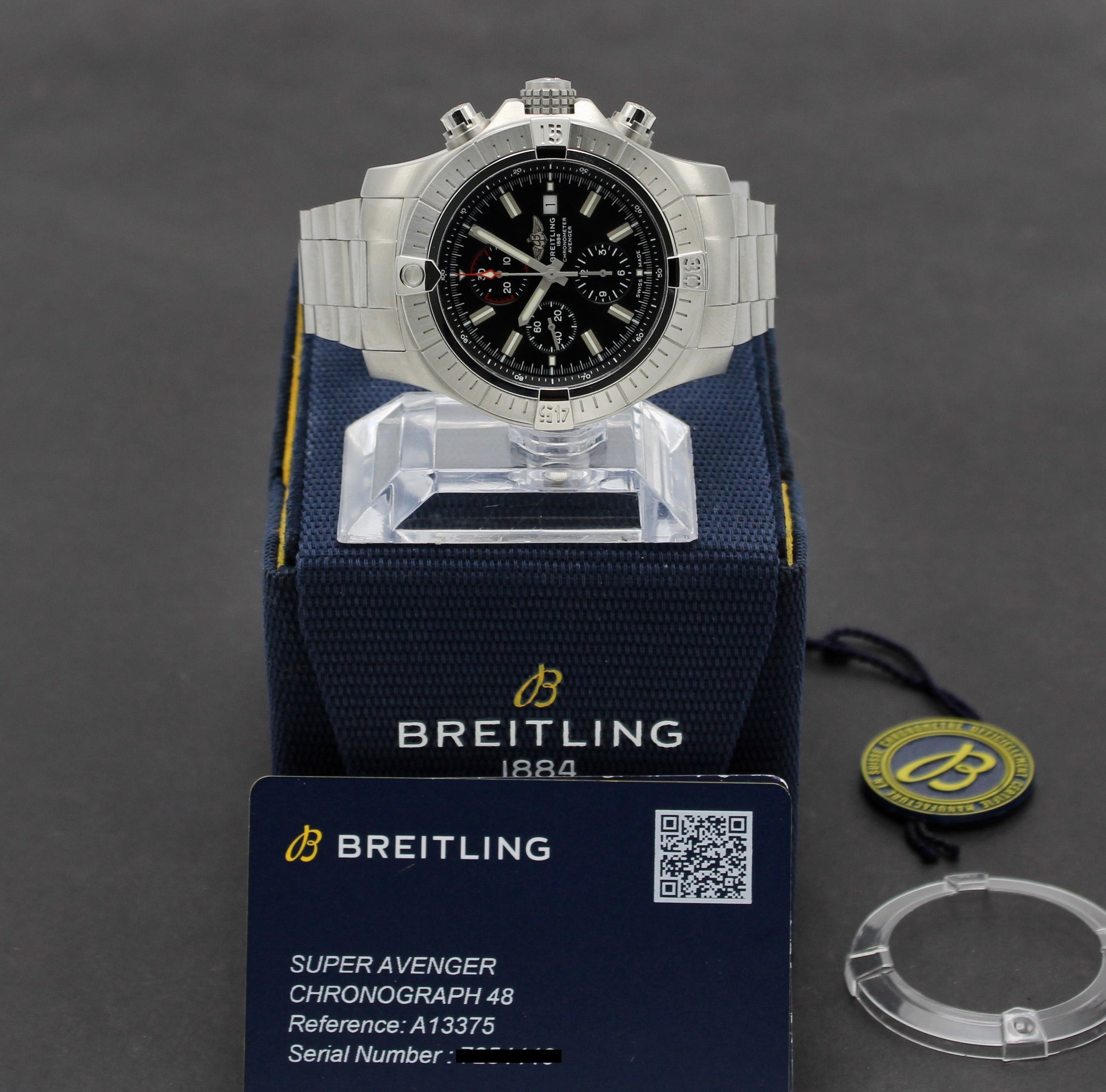 Breitling Super Avenger II A13375 - 2021 - Breitling horloge - Breitling kopen - Breitling heren horloge - Trophies Watches