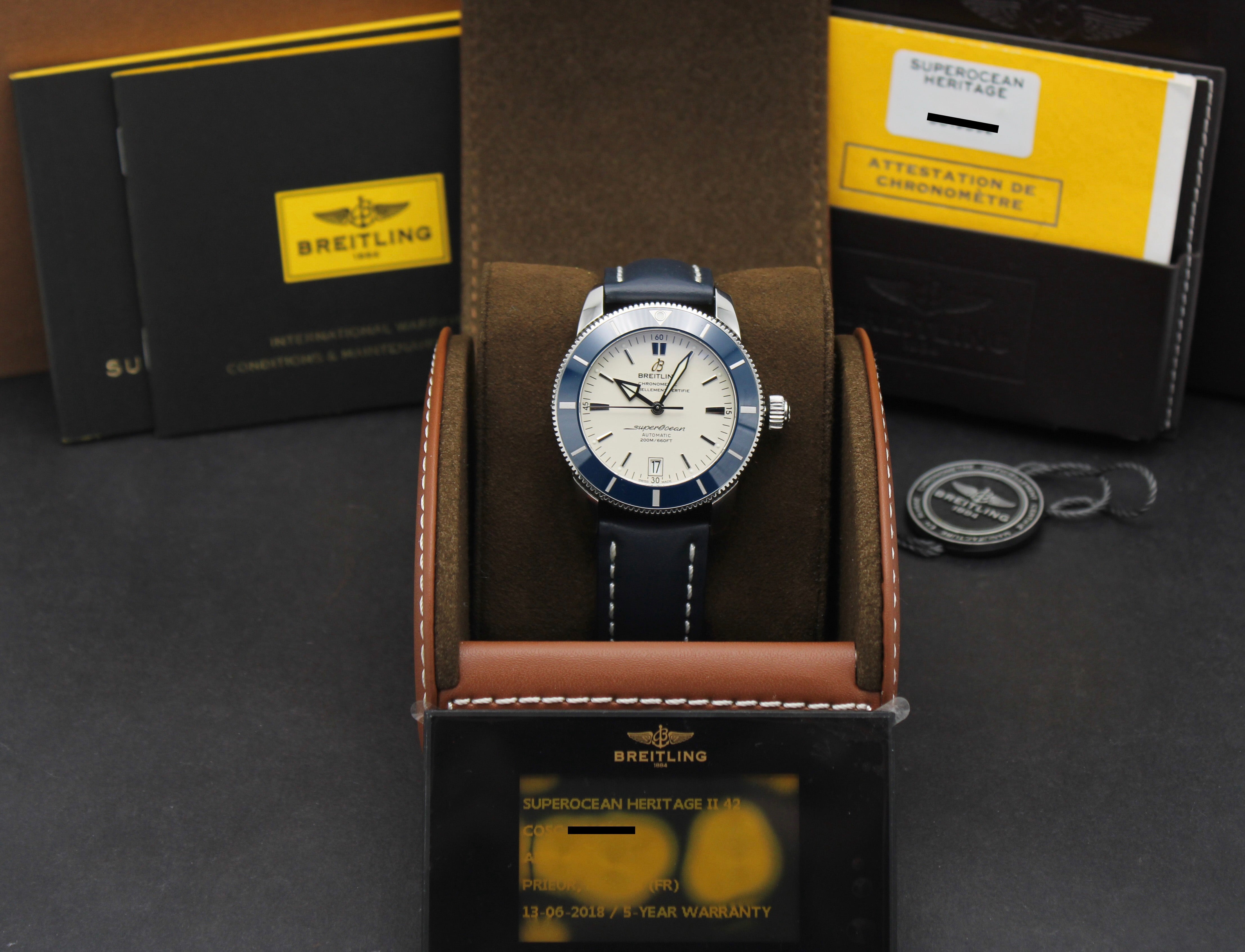 Breitling Superocean Héritage Ii 42 AB2010 - 2018 - Breitling horloge - Breitling kopen - Breitling heren horloge - Trophies Watches