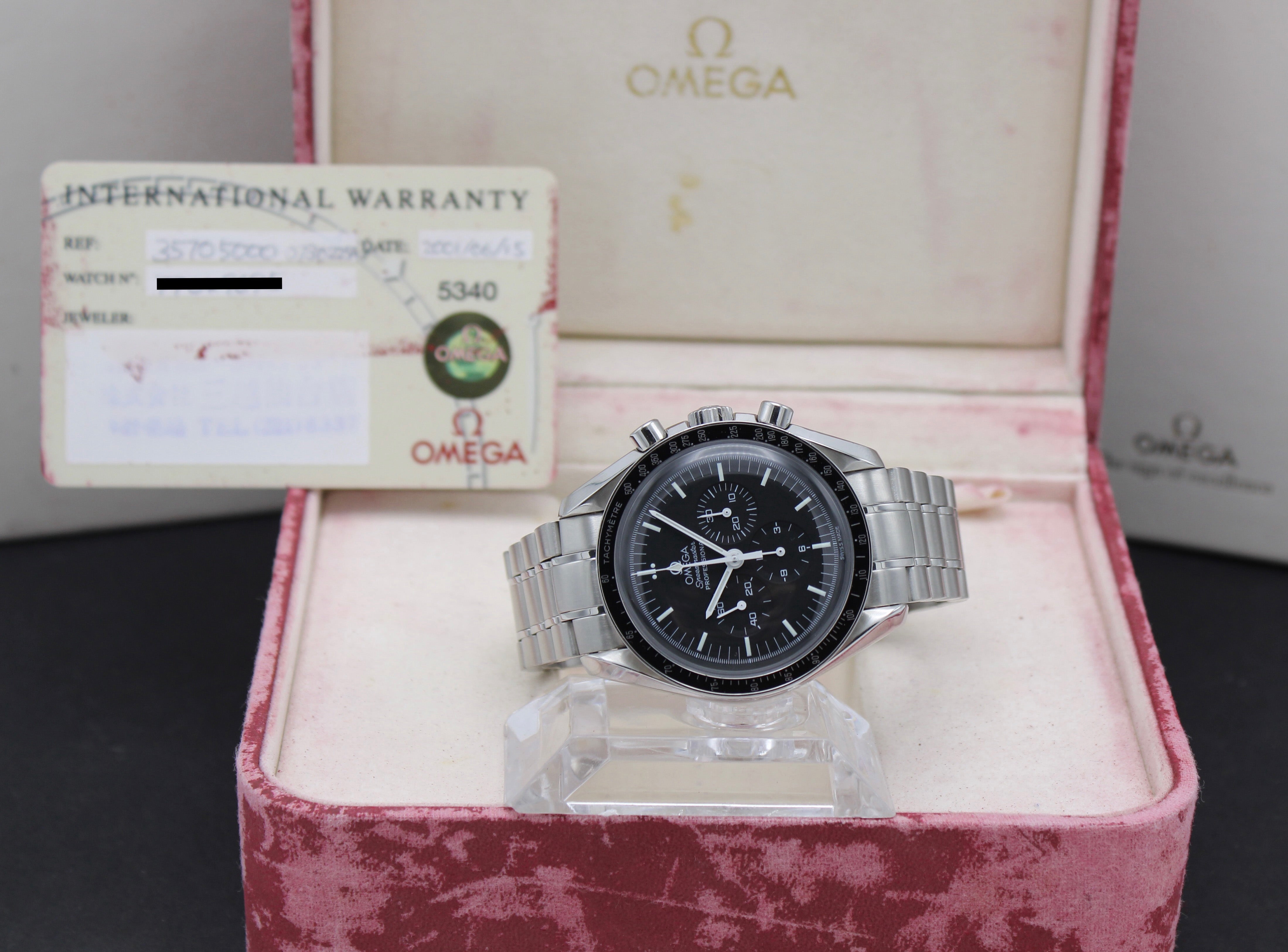 Omega Speedmaster 3570.50.00 - 2001 - Omega horloge - Omega kopen - Omega heren horloges - Trophies Watches