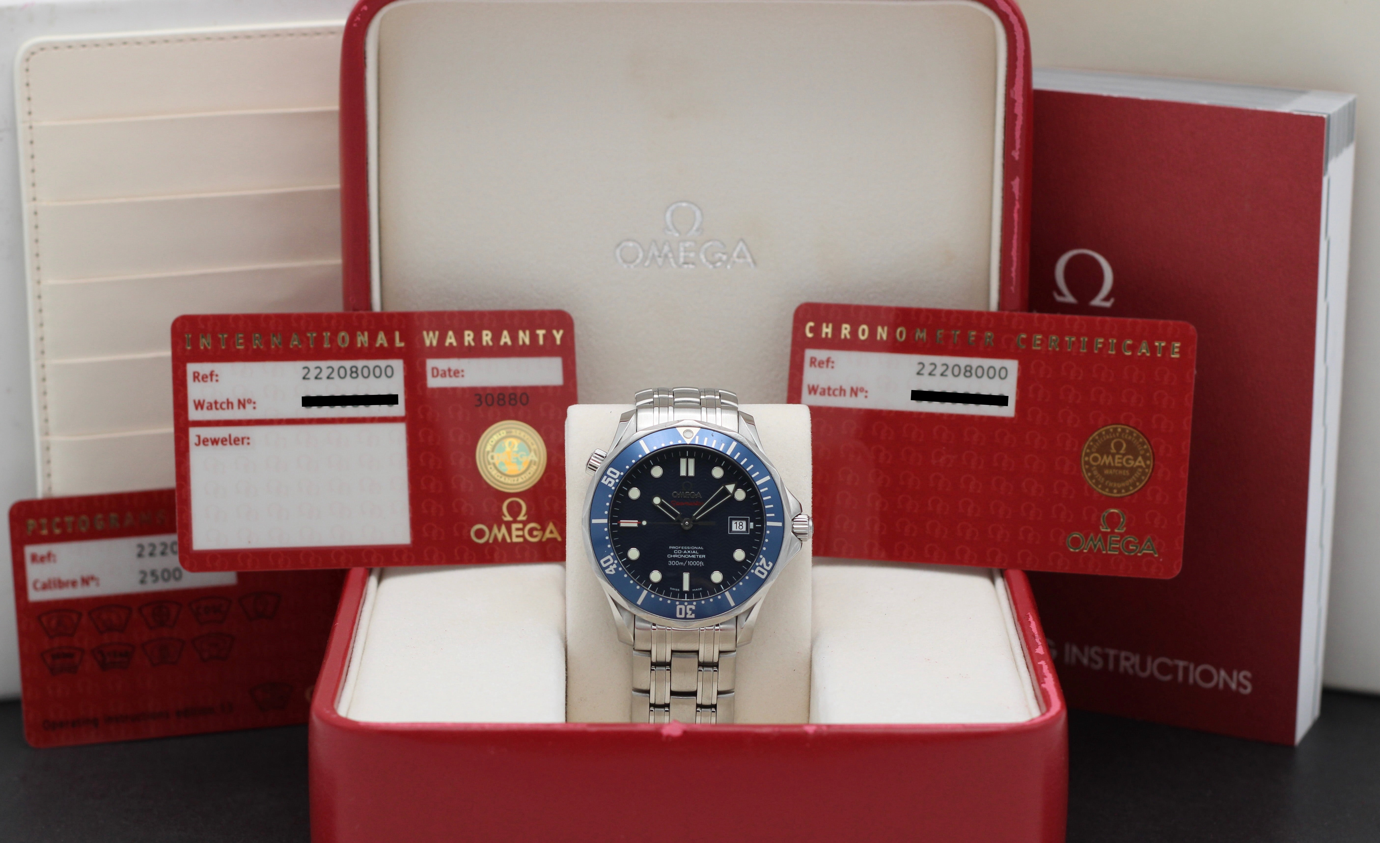 Omega Seamaster Diver 300 M 2220.80.00 - 2008 - Omega horloge - Omega kopen - Omega heren horloge - Trophies Watches