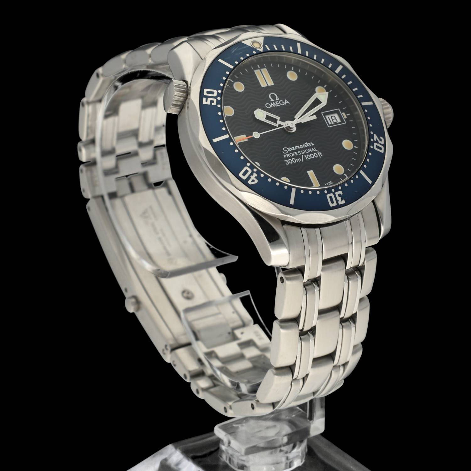 Omega Seamaster Diver 300 M 2561.80.00 - 1995 - Omega horloge - Omega kopen - Omega heren horloge - Trophies Watches