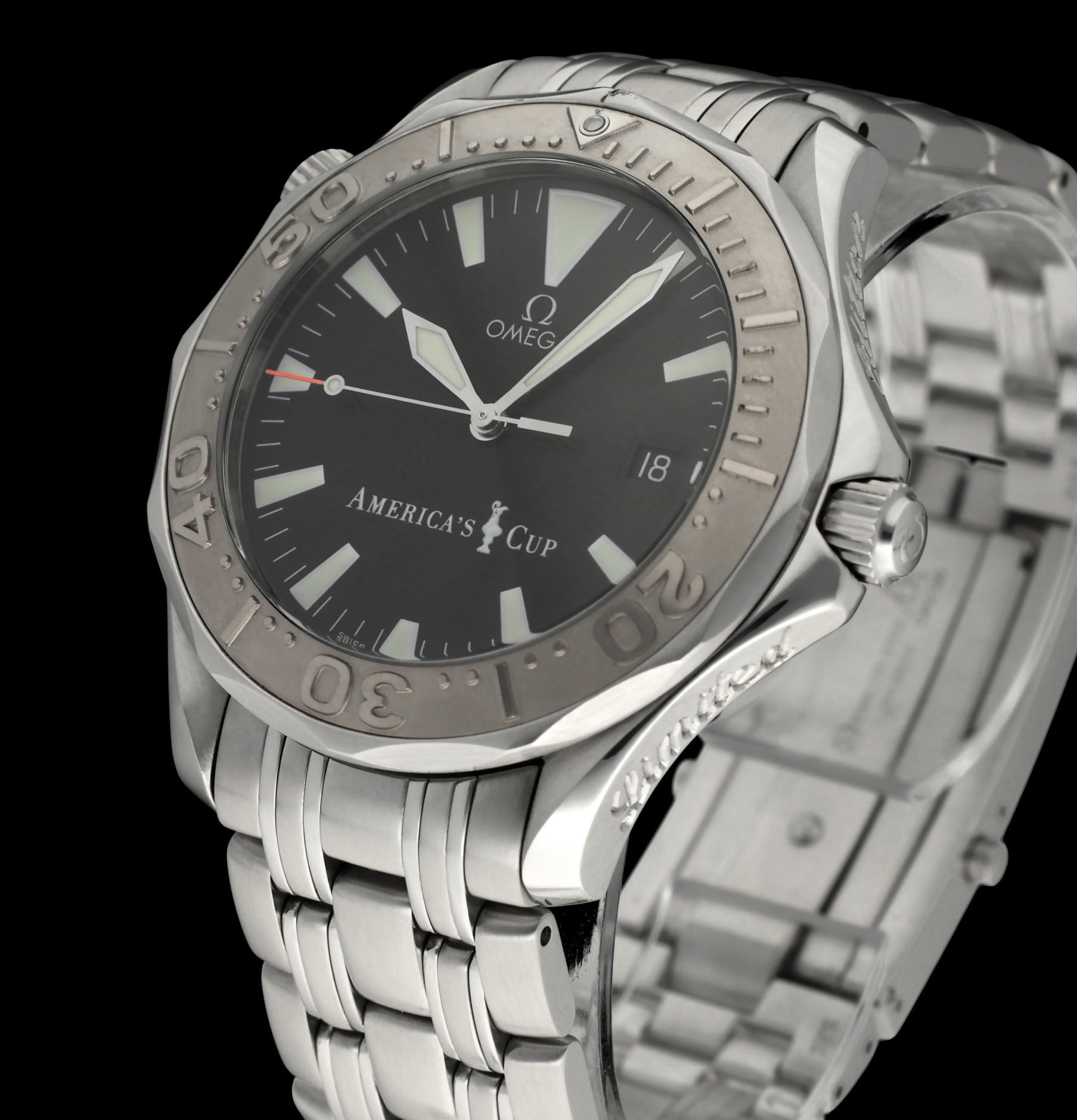 Omega Seamaster Diver 300 M 2533.50.00 - 2006 - Omega horloge - Omega kopen - Omega heren horloge - Trophies Watches