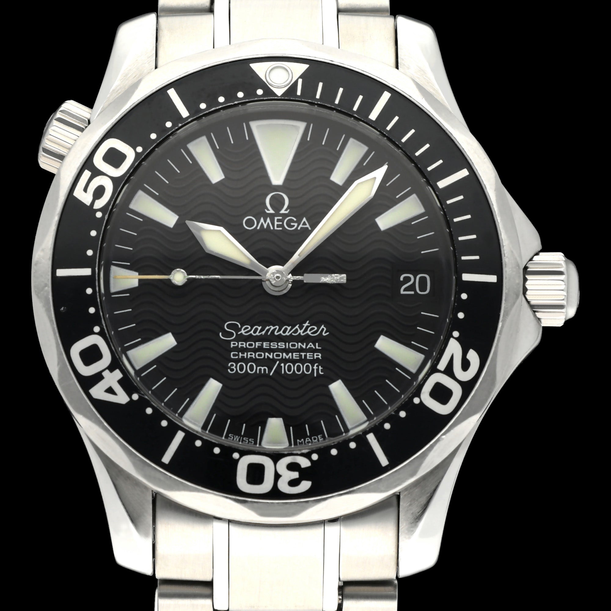 Omega Seamaster Diver 300 M 2252.50 - 2001 - Omega horloge - Omega kopen - Omega heren horloge - Trophies Watches