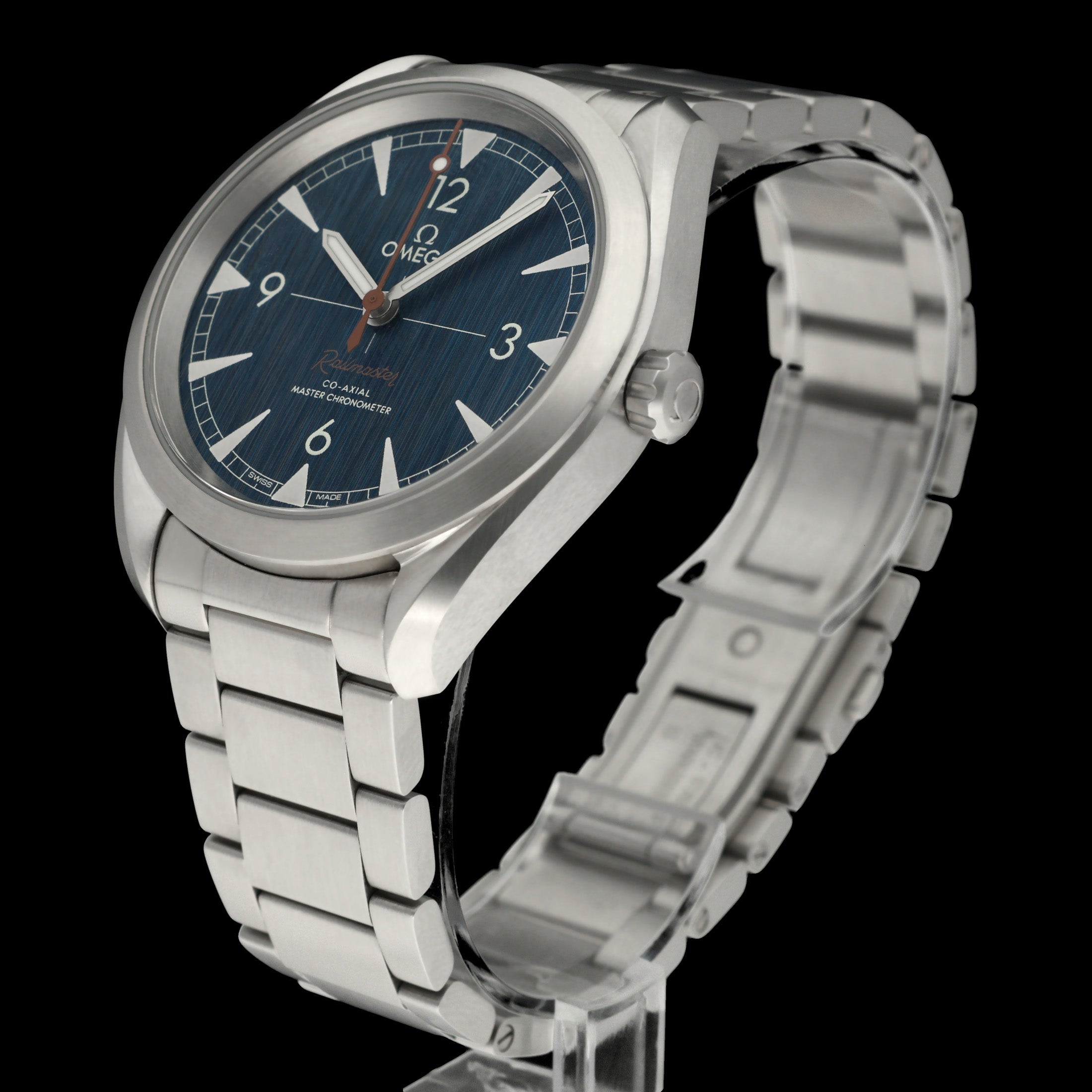 Omega Seamaster Railmaster 220.10.40.20.03.001 - 2019 - Omega horloge - Omega kopen - Omega heren horloge - Trophies Watches