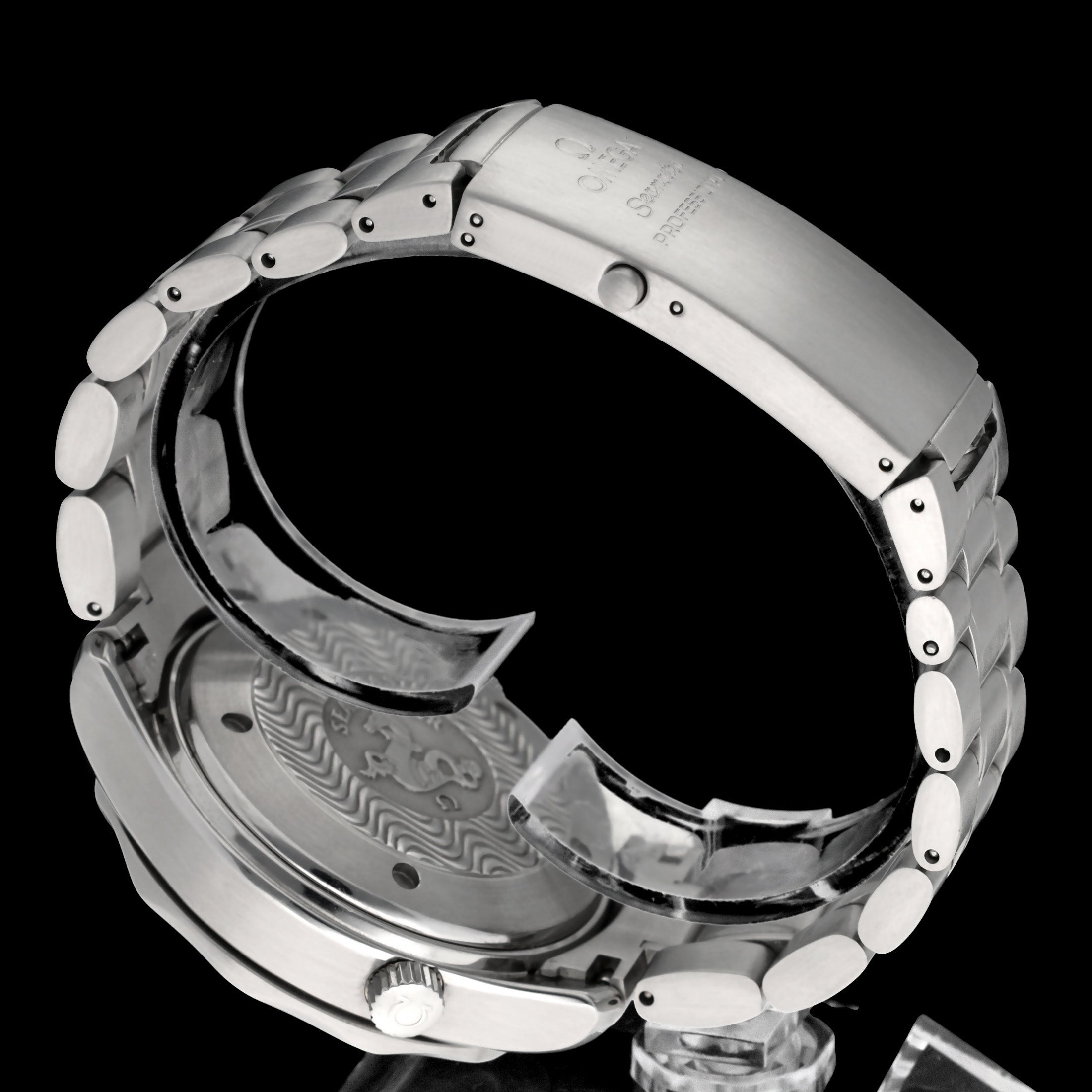 Omega Seamaster Diver 300 M 2594.52.00- 2005 - Omega horloge - Omega kopen - Omega heren horloge - Trophies Watches