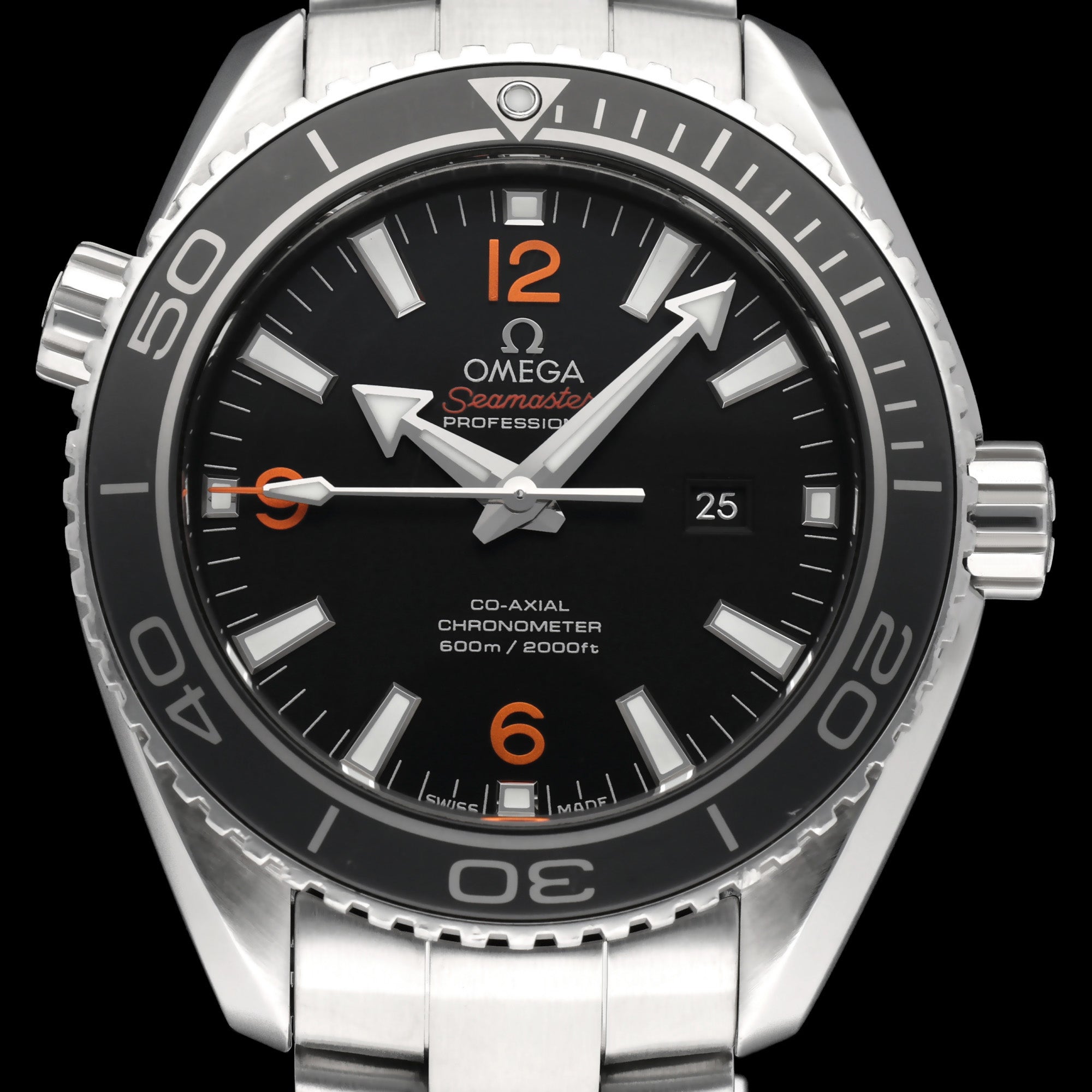 Omega Seamaster Planet Ocean 232.30.38.20.01.002 - 2018 - Omega horloge - Omega kopen - Omega heren horloge - Trophies Watches