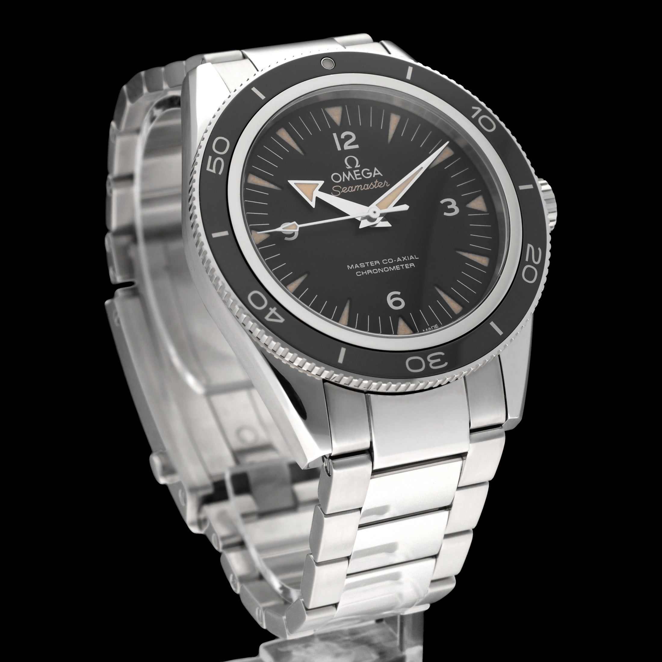 Omega Seamaster Diver 300 233.30.41.21.01.001 - 2016 - Omega horloge - Omega kopen - Omega heren horloge - Trophies Watches