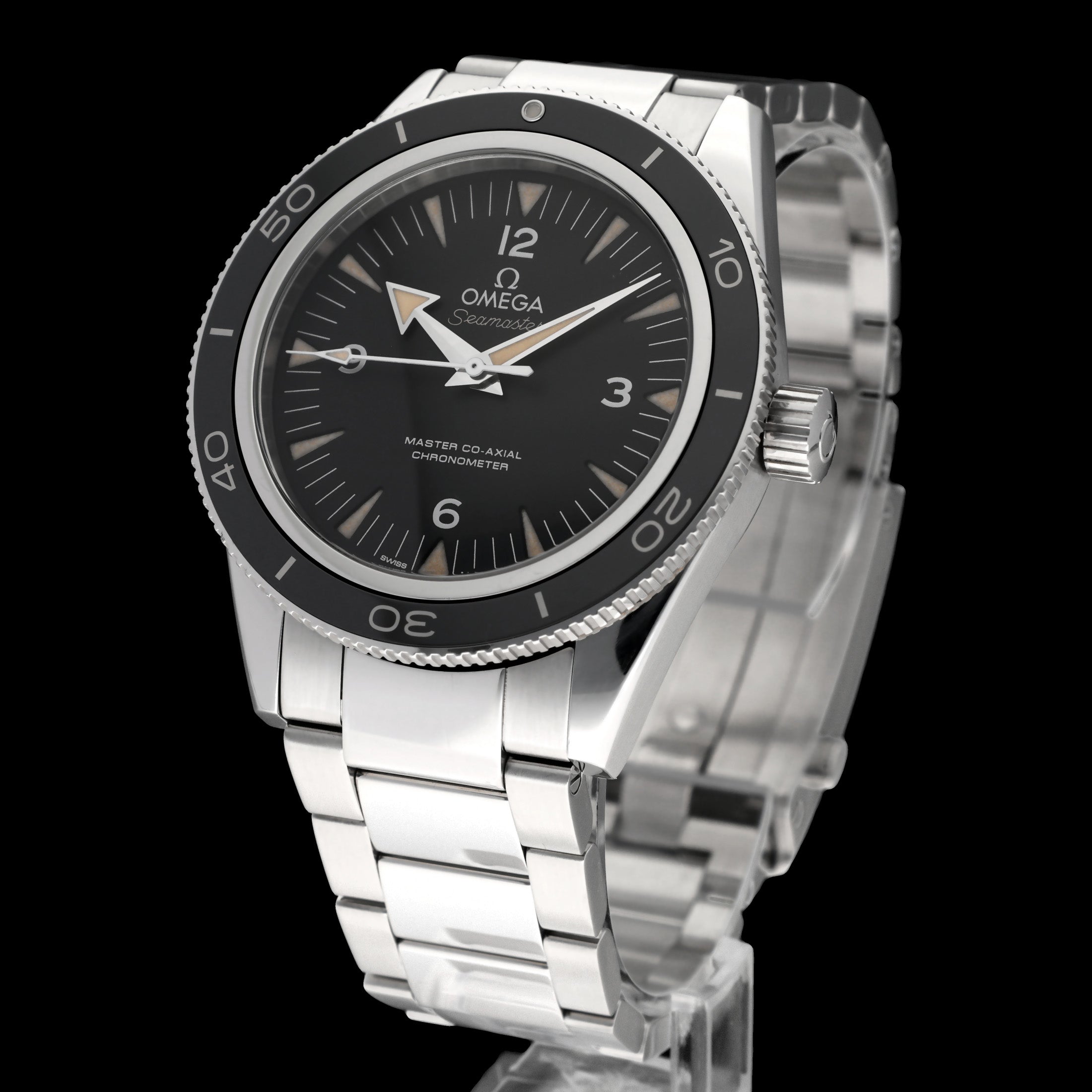 Omega Seamaster Diver 300 233.30.41.21.01.001 - 2017 - Omega horloge - Omega kopen - Omega heren horloge - Trophies Watches