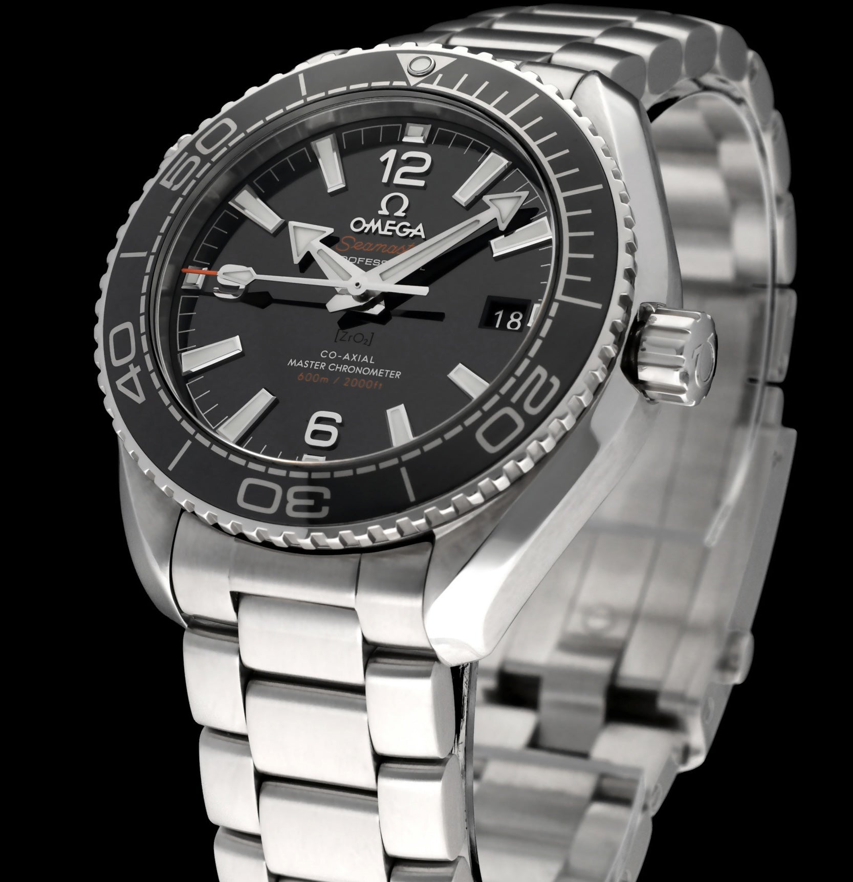 Omega Seamaster Planet Ocean 215.30.40.20.01.001 - 2018 - Omega horloge - Omega kopen - Omega heren horloge - Trophies Watches