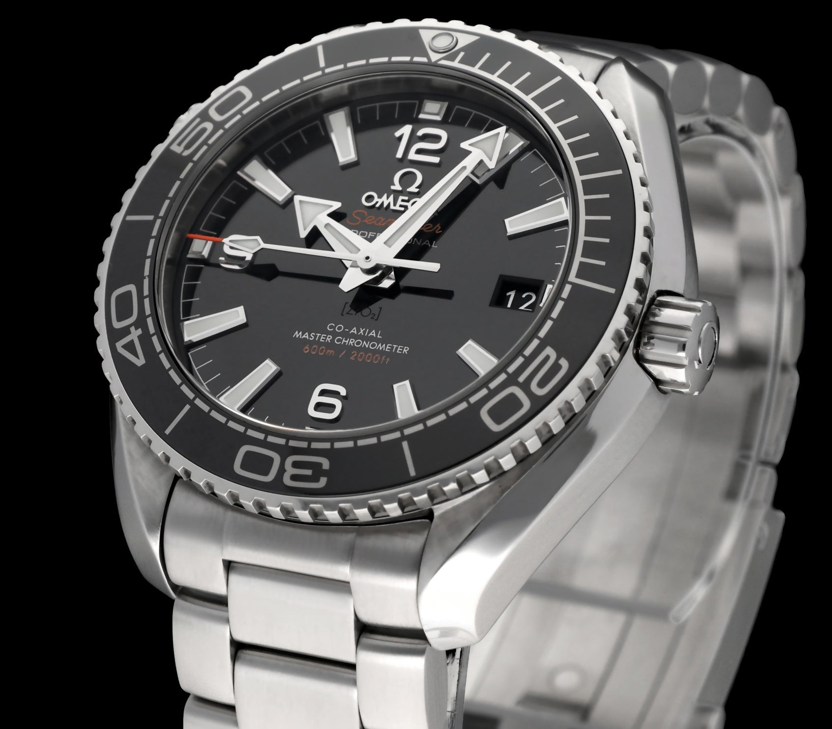 Omega Seamaster Planet Ocean 215.30.40.20.01.001 - 2018 - Omega horloge - Omega kopen - Omega heren horloge - Trophies Watches