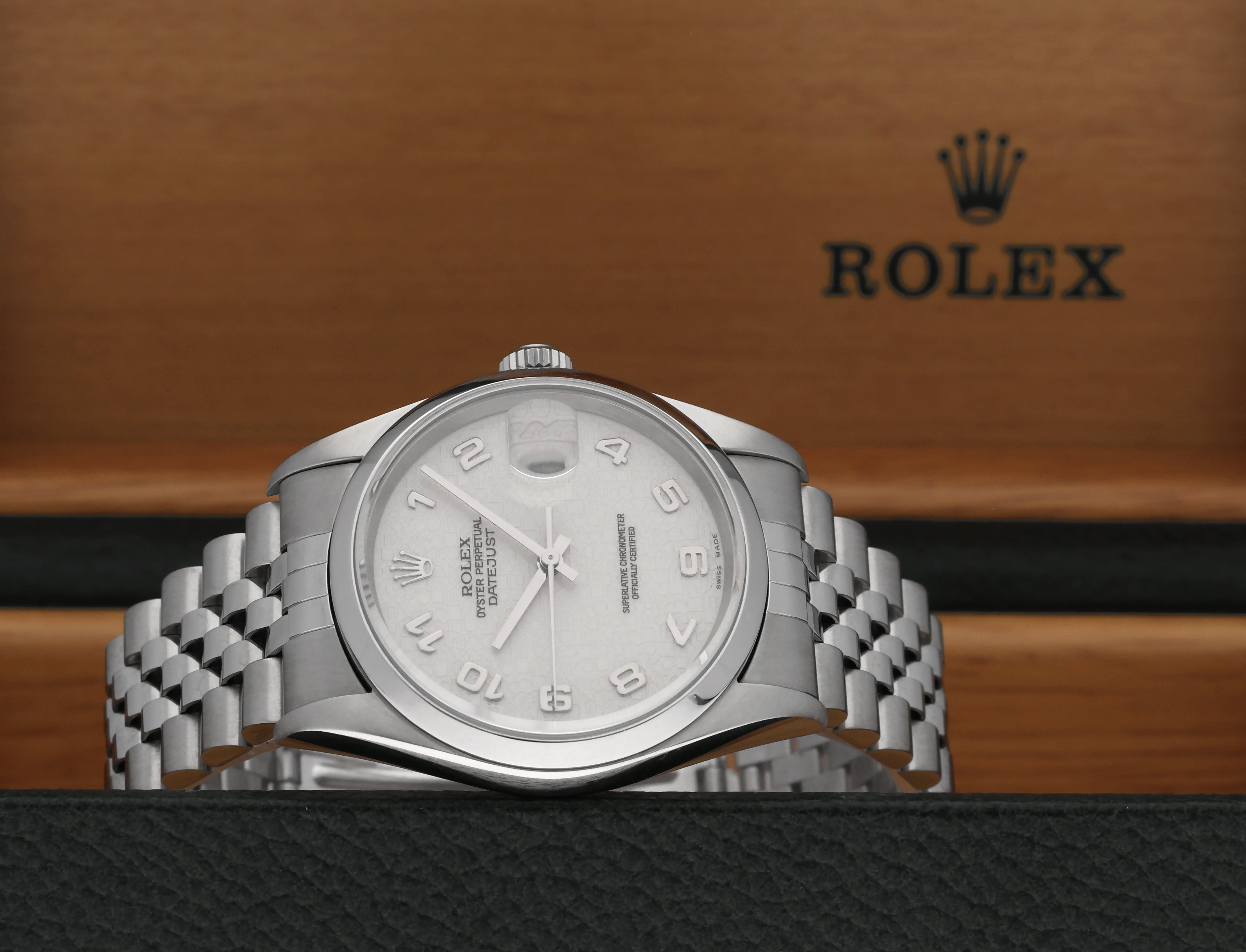 Rolex Datejust 16220 - 2001 - Rolex horloge - Rolex kopen - Rolex heren horloge - Trophies Watches