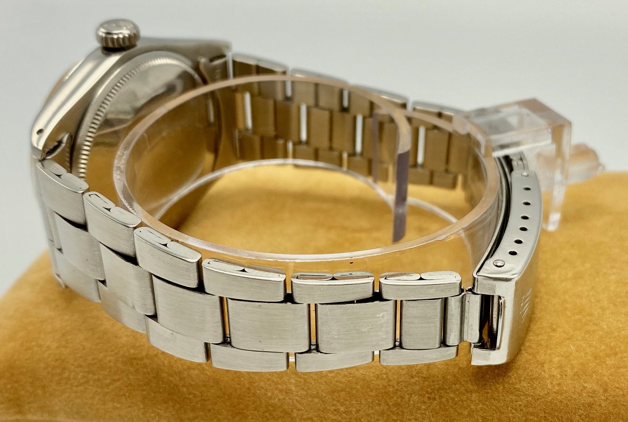 Rolex Oyster Perpetual Date 1500 - 1973 - Rolex horloge - Rolex kopen - Rolex heren horloge - Trophies Watches