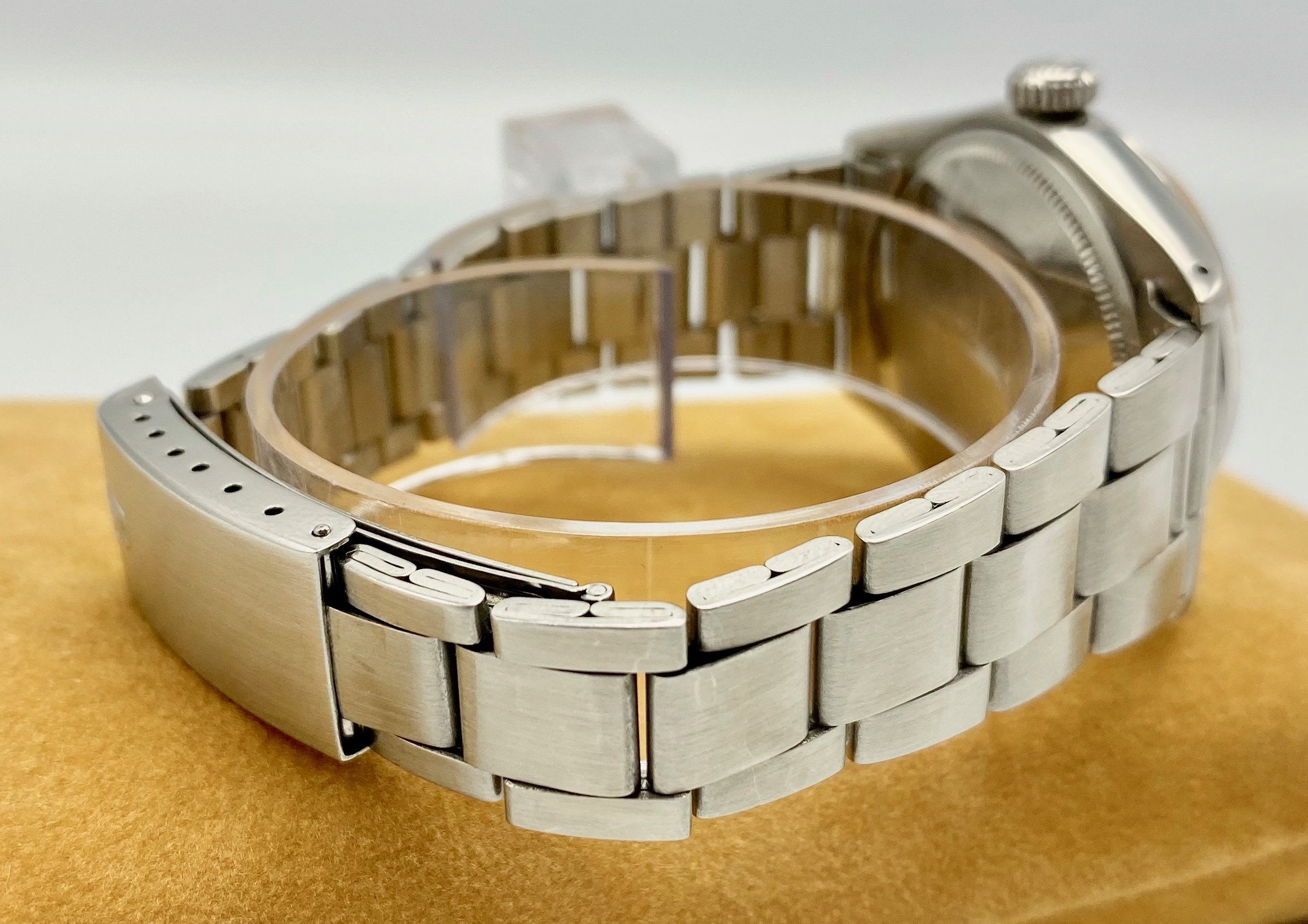 Rolex Oyster Perpetual Date 1500 - 1973 - Rolex horloge - Rolex kopen - Rolex heren horloge - Trophies Watches