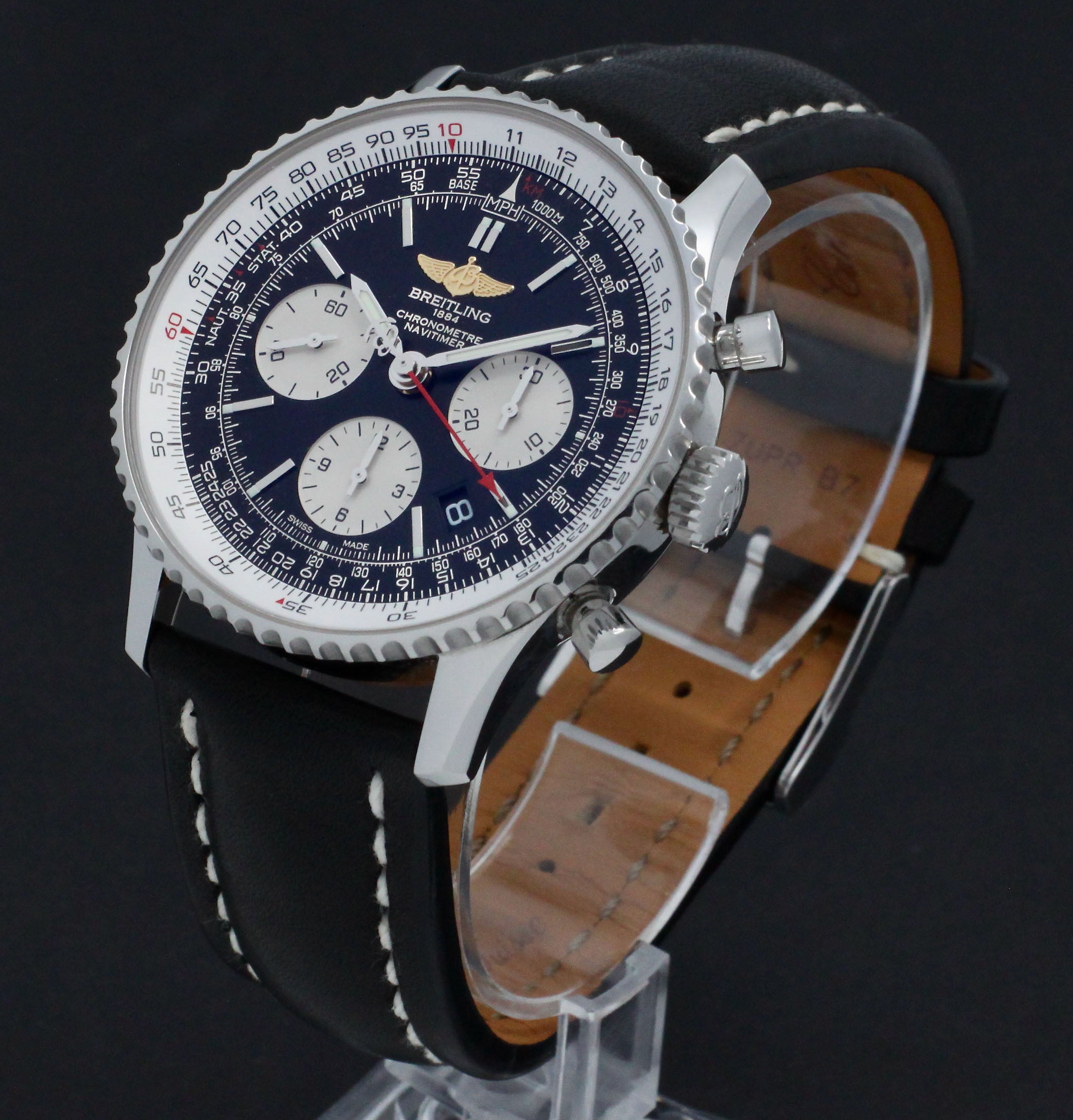 Breitling Navitimer 01 AB012012/BB01 - 2018 - Breitling horloge - Breitling kopen - Breitling heren horloge - Trophies Watches