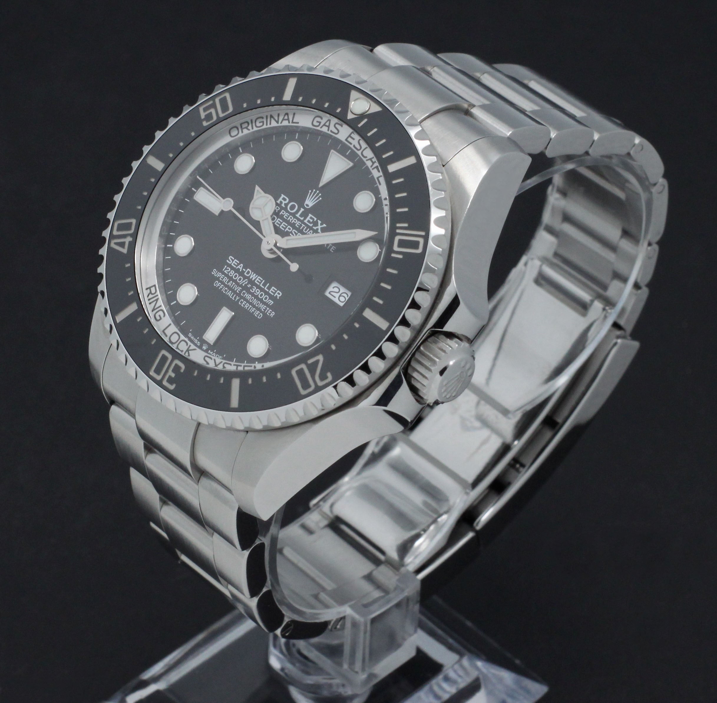 Rolex Sea-Dweller Deepsea 126660 - 2019 - Rolex horloge - Rolex kopen - Rolex heren horloge - Trophies Watches