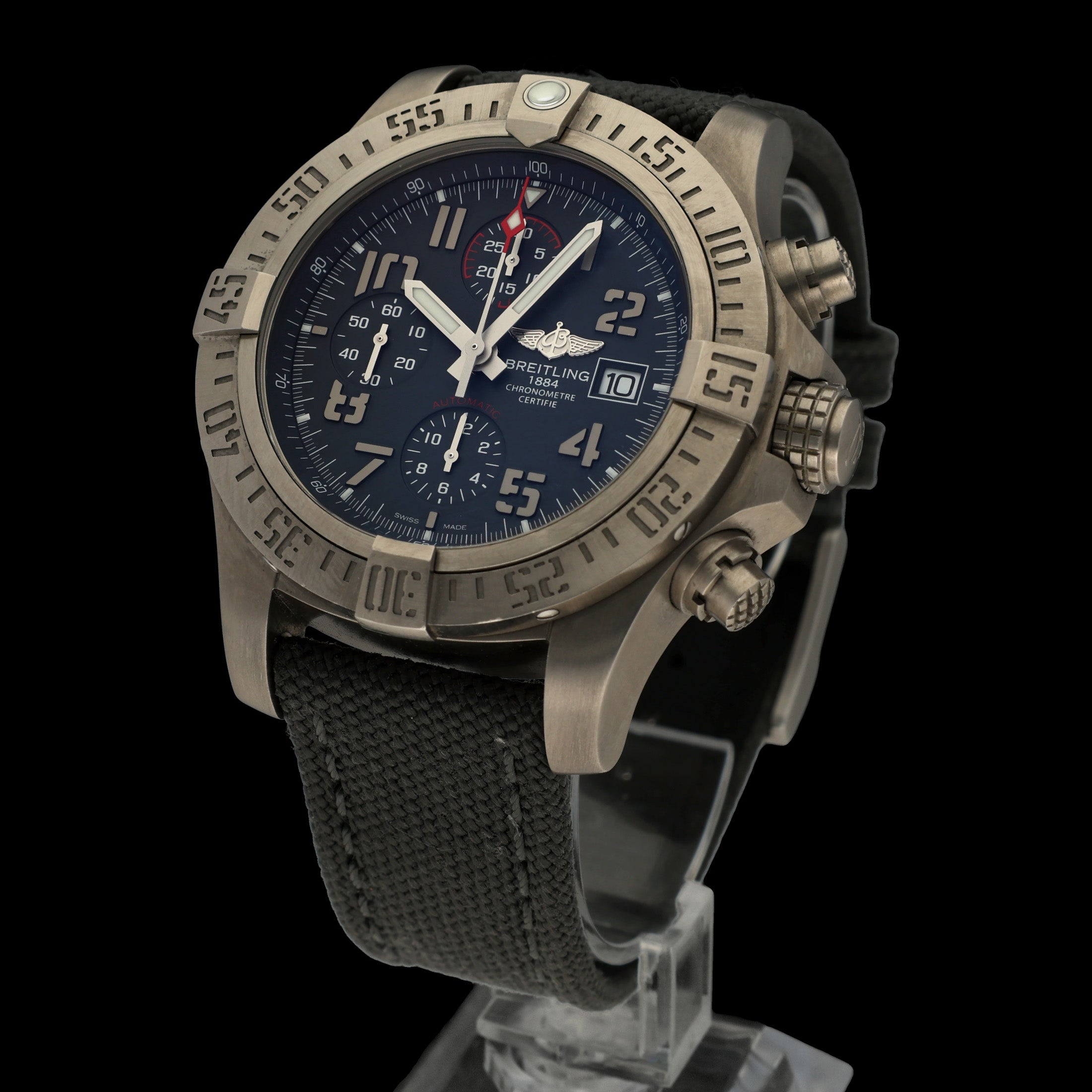Breitling Avenger Bandit E13383 - 2018 - Breitling horloge - Breitling kopen - Breitling heren horloge - Trophies Watches