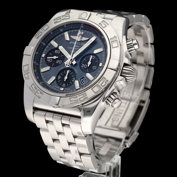 Breitling Chronomat AB0111 - Breitling horloge - Breitling kopen - Breitling heren horloge - Trophies Watches