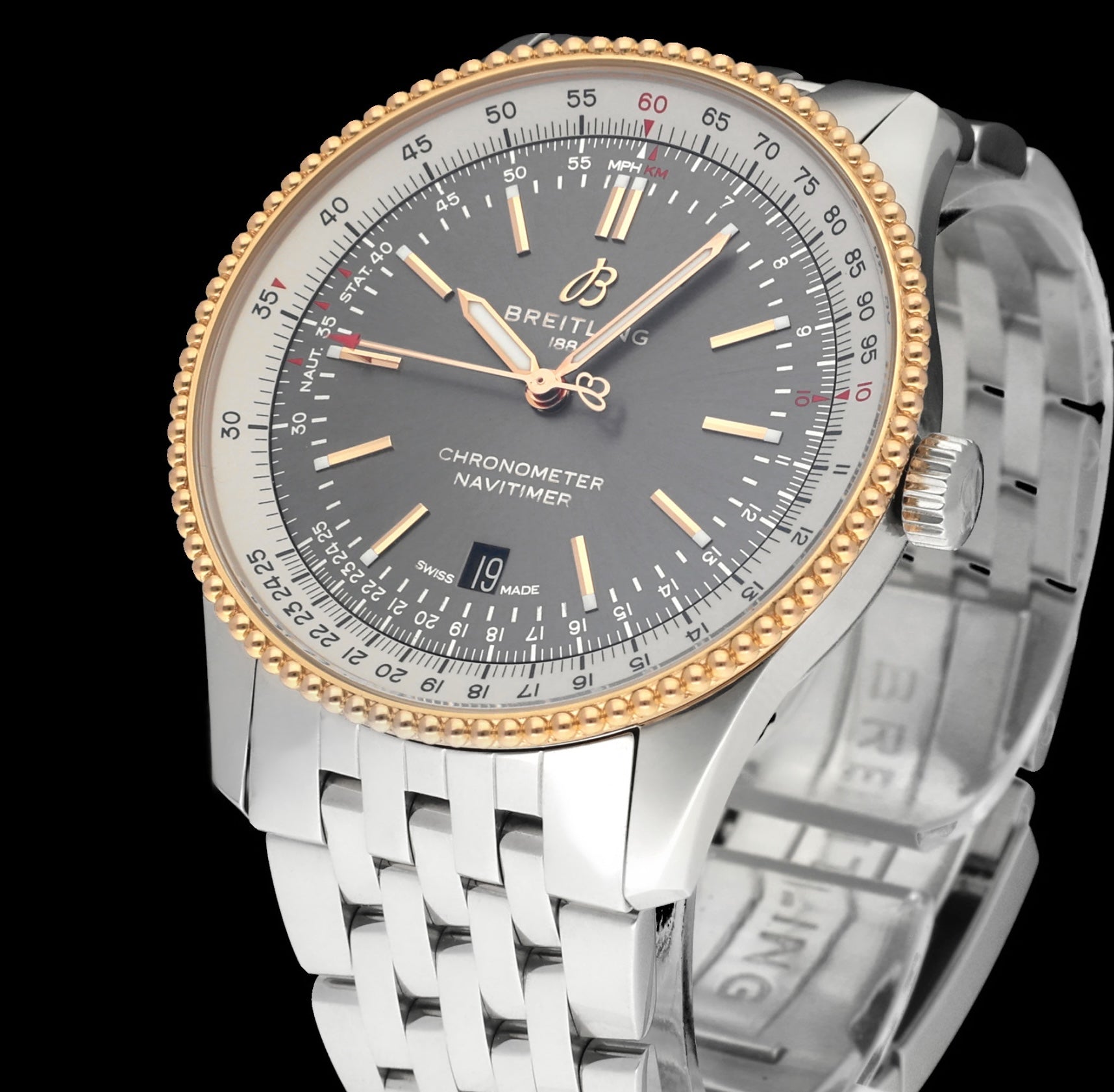 Breitling Navitimer 41 U17326 - 2022 - Breitling horloge - Breitling kopen - Breitling heren horloge - Trophies Watches