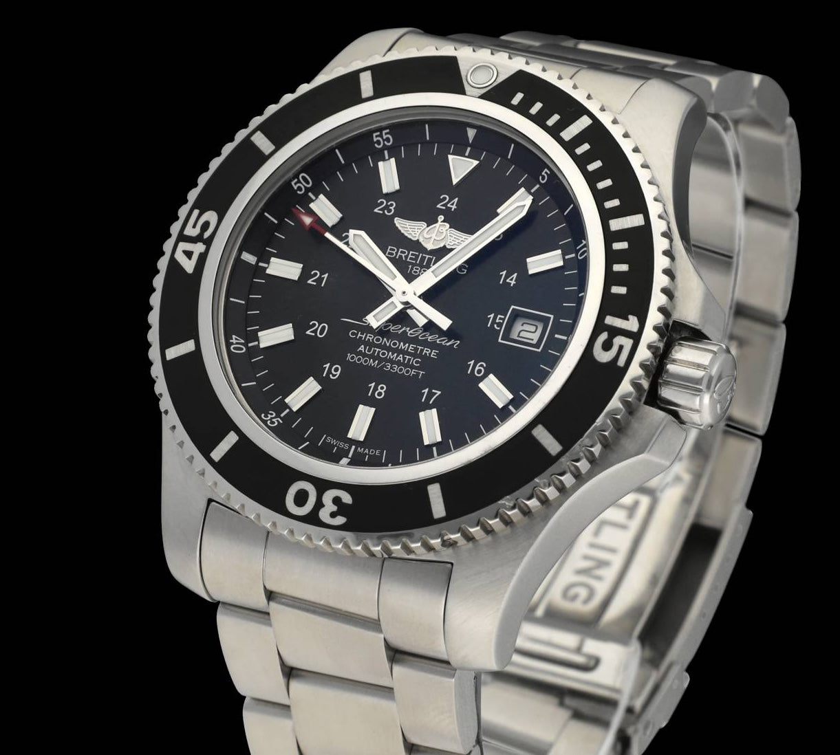 Breitling Superocean II 44 A17392 - 2018 - Breitling horloge - Breitling kopen - Breitling heren horloge - Trophies Watches