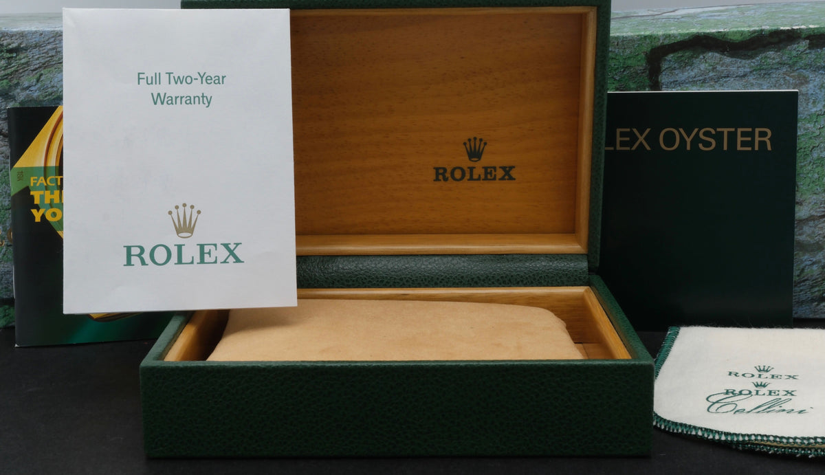 Rolex Oyster Perpetual 77080 - 2005 - Rolex horloge - Rolex kopen - Rolex dames horloge - Trophies Watches