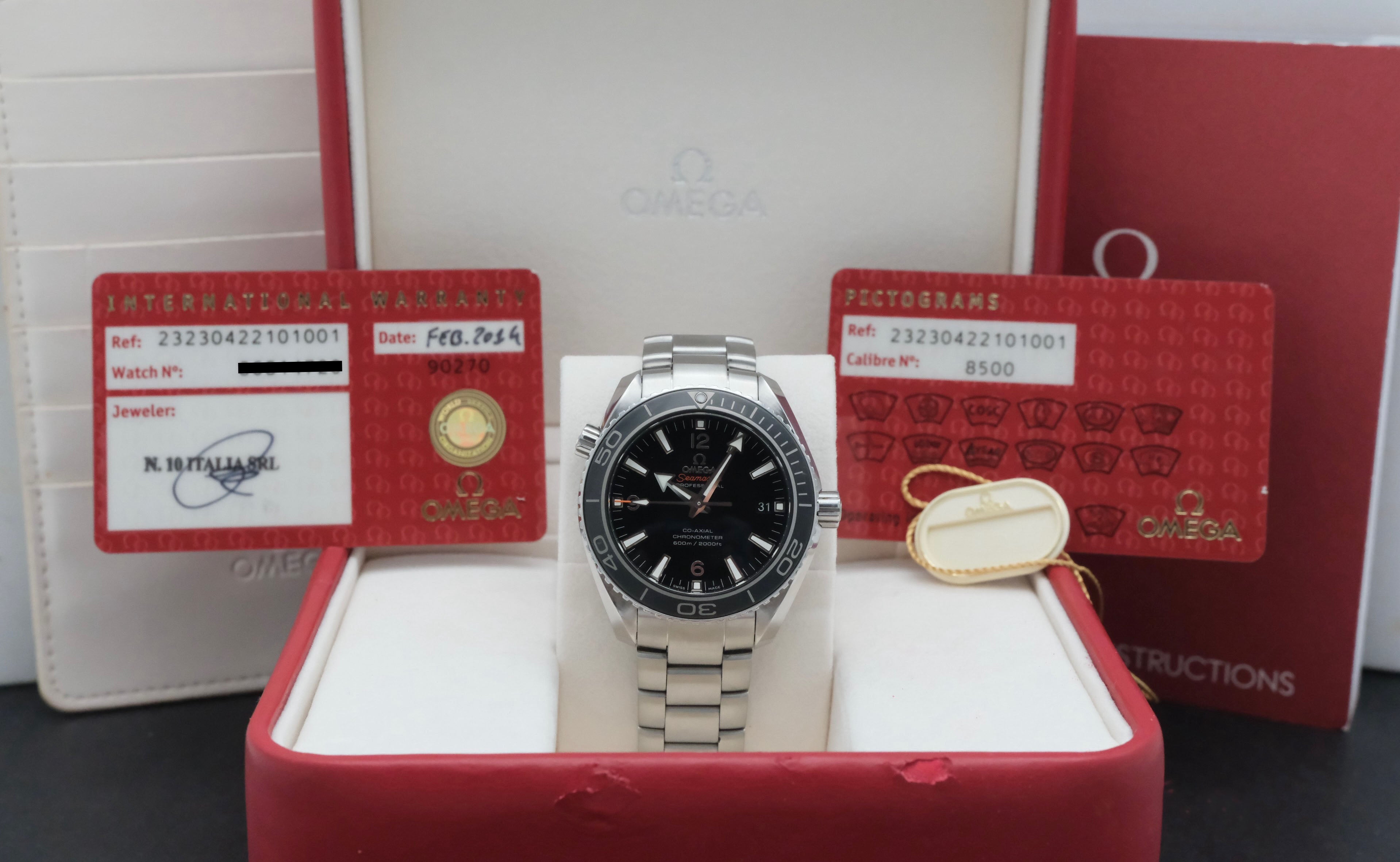 Omega Seamaster Planet Ocean 232.30.42.21.01.001 - 2014 - Omega horloge - Omega kopen - Omega heren horloge - Trophies Watches