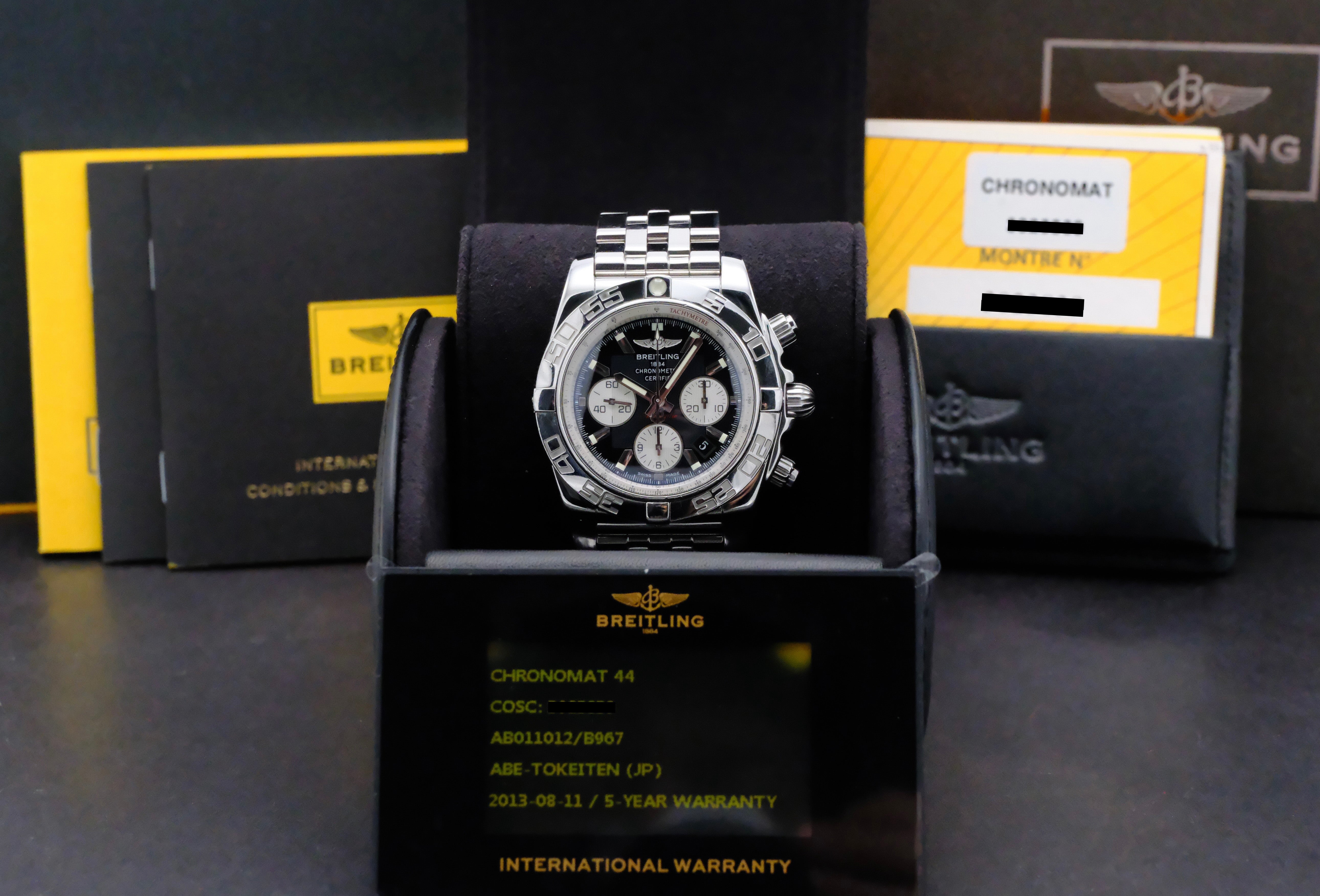 Breitling Chronomat AB0110 - 2013 - Breitling horloge - Breitling kopen - Breitling heren horloge - Trophies Watches