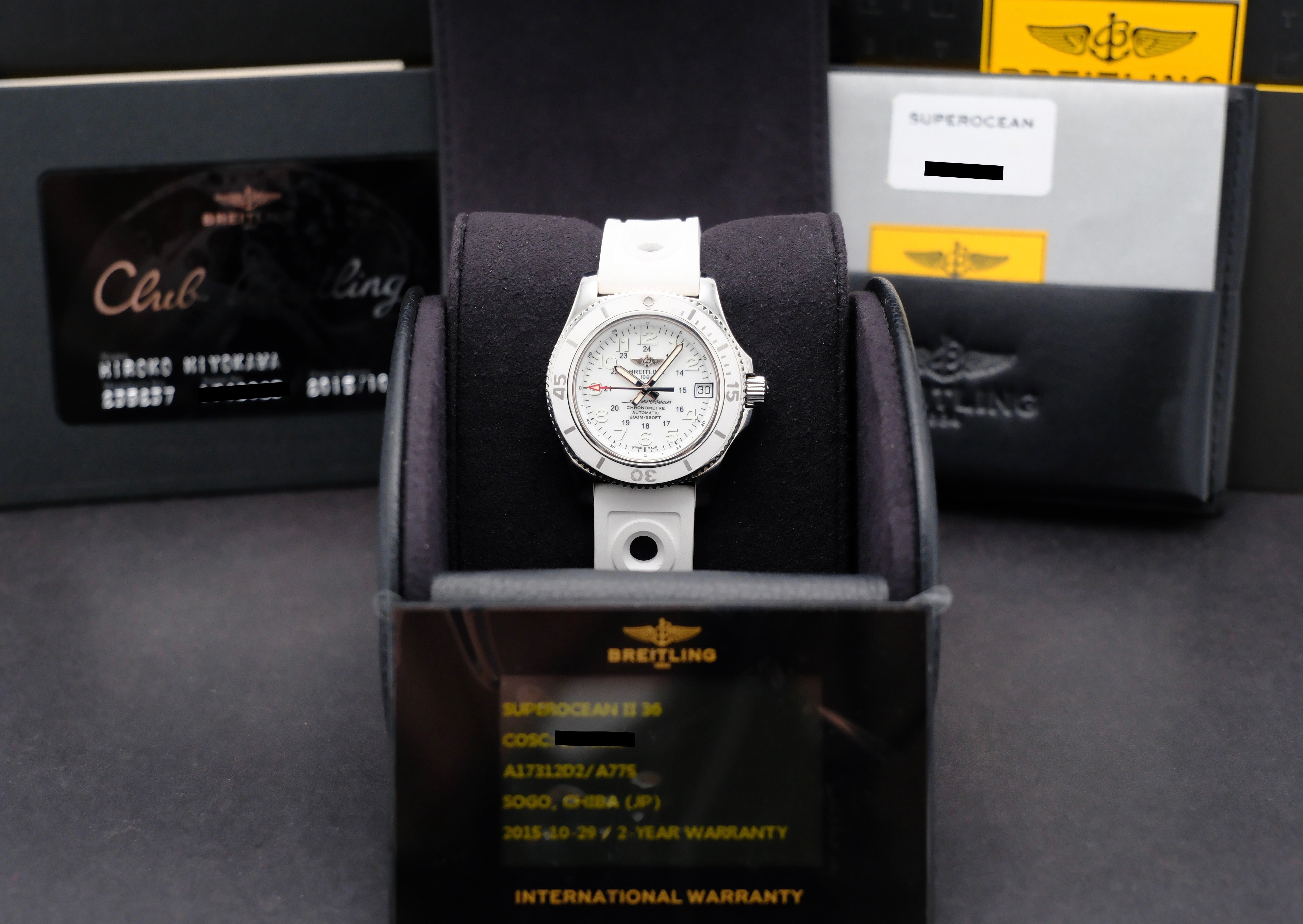 Breitling Superocean II 36 A17312 - 2015 - Breitling horloge - Breitling kopen - Breitling dames horloge - Trophies Watches