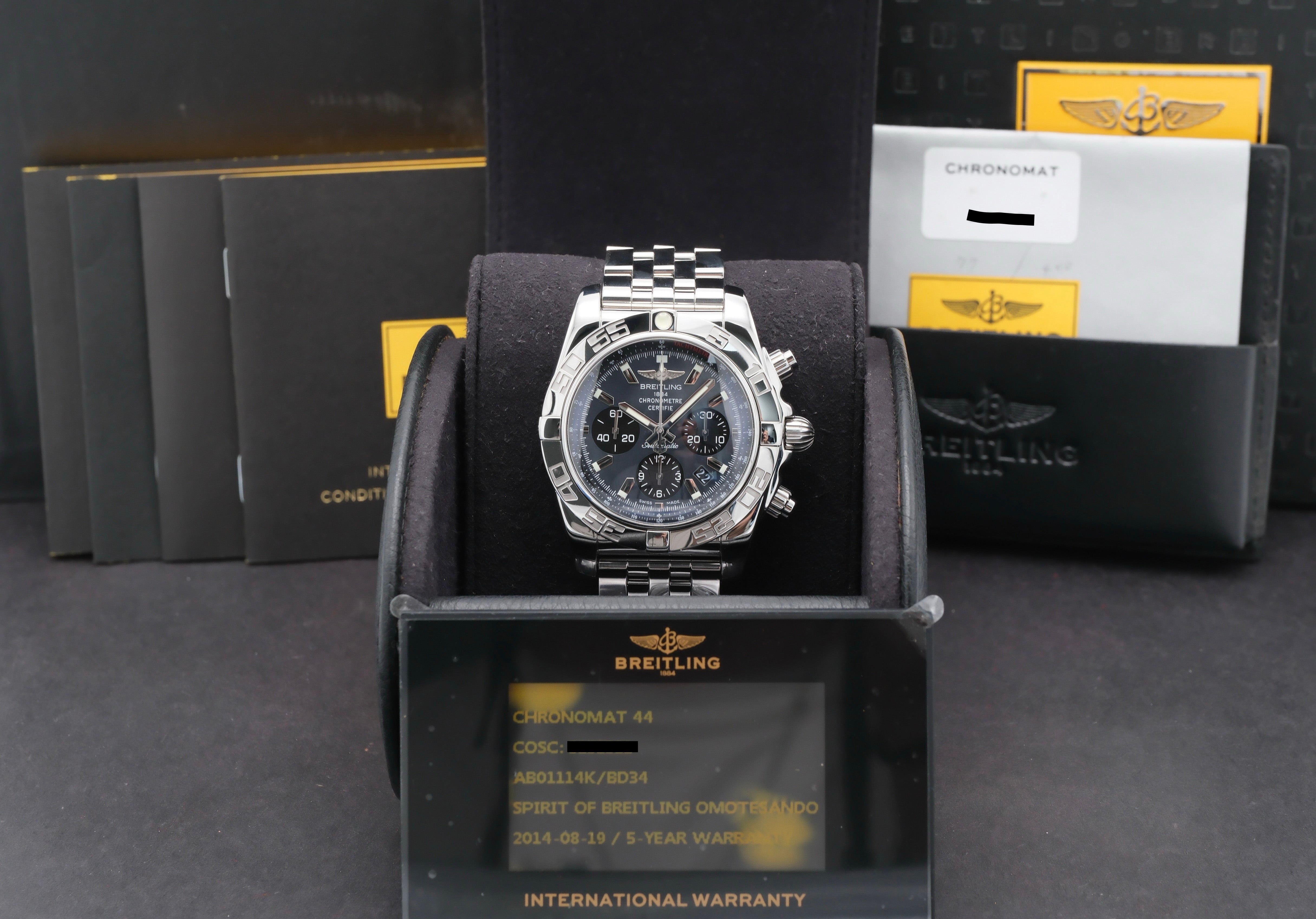 Breitling Chronomat AB0111 - Breitling horloge - Breitling kopen - Breitling heren horloge - Trophies Watches