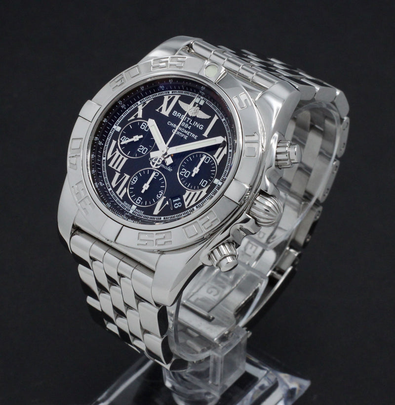 Breitling Chronomat AB0110 - 2013 - Breitling horloge - Breitling kopen - Breitling heren horloge - Trophies Watches