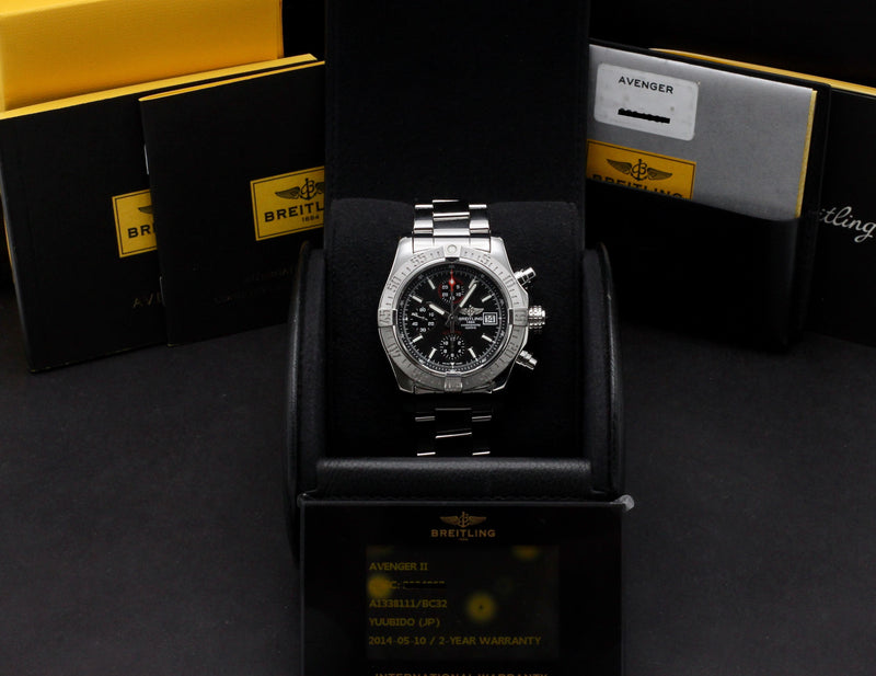 Breitling Avenger II A13381 - 2014 - Breitling horloge - Breitling kopen - Breitling heren horloge - Trophies Watches