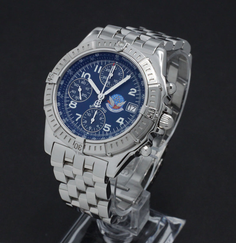 Breitling Chronomat A13353 - 2004 - Breitling horloge - Breitling kopen - Breitling heren horloge - Trophies Watches