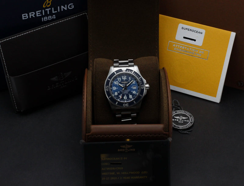 Breitling Superocean II 44 A17392 - 2019 - Breitling horloge - Breitling kopen - Breitling heren horloge - Trophies Watches