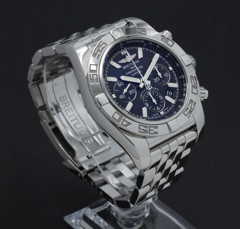 Breitling Chronomat AB0111 - Breitling horloge - Breitling kopen - Breitling heren horloge - Trophies Watches