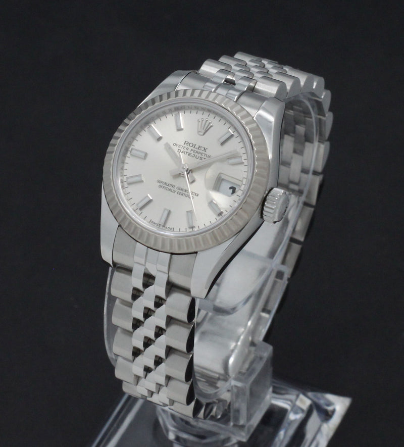 Rolex Oyster Perpetual Lady Datejust 179174 - 2007 - Rolex horloge - Rolex kopen - Rolex dames horloge - Trophies Watches