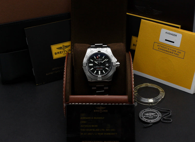 Breitling Avenger II A17331 - 2017 - Breitling horloge - Breitling kopen - Breitling heren horloge - Trophies Watches