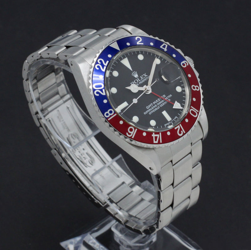 Rolex GMT-Master Pepsi 1675 - 1961 - Rolex horloge - Rolex kopen - Rolex heren horloge - Trophies Watches